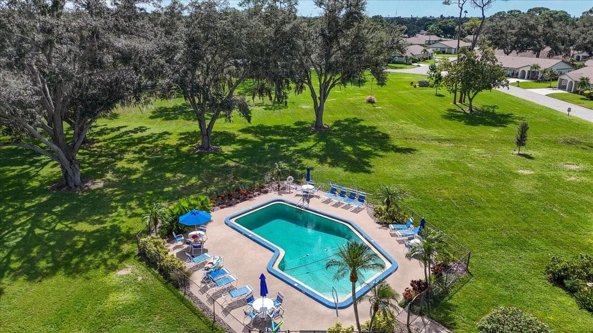 Condominium at 1340 GRAND BLVD #205, SARASOTA, photo 27 of 35
