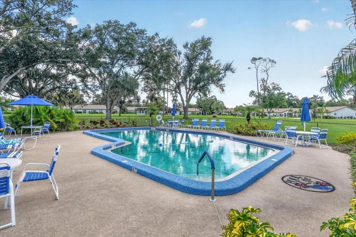 Condominium at 1340 GRAND BLVD #205, SARASOTA, photo 28 of 35