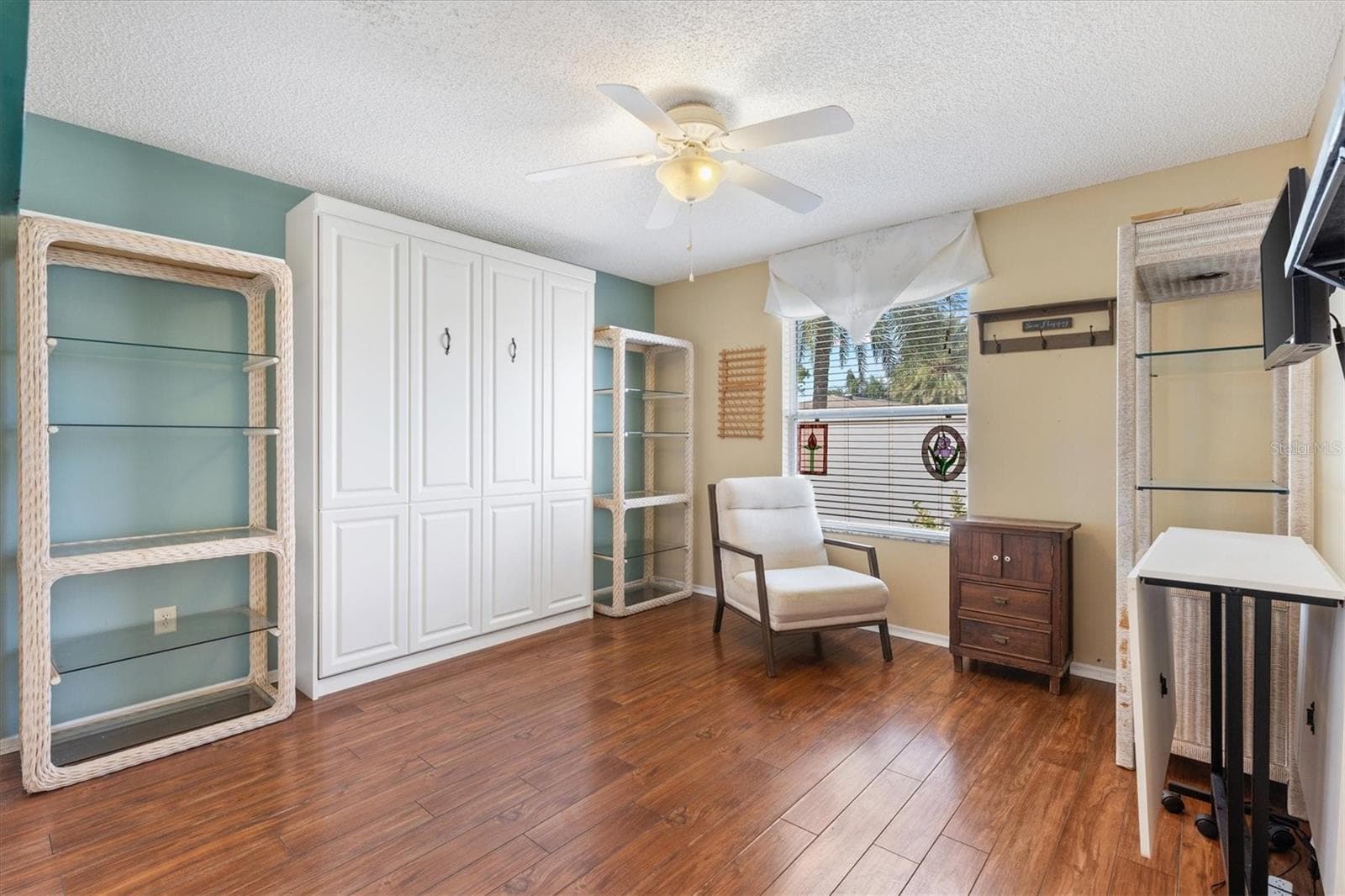 GUEST BEDROOM*MURPHY BED - 2379 BATON PL, THE VILLAGES