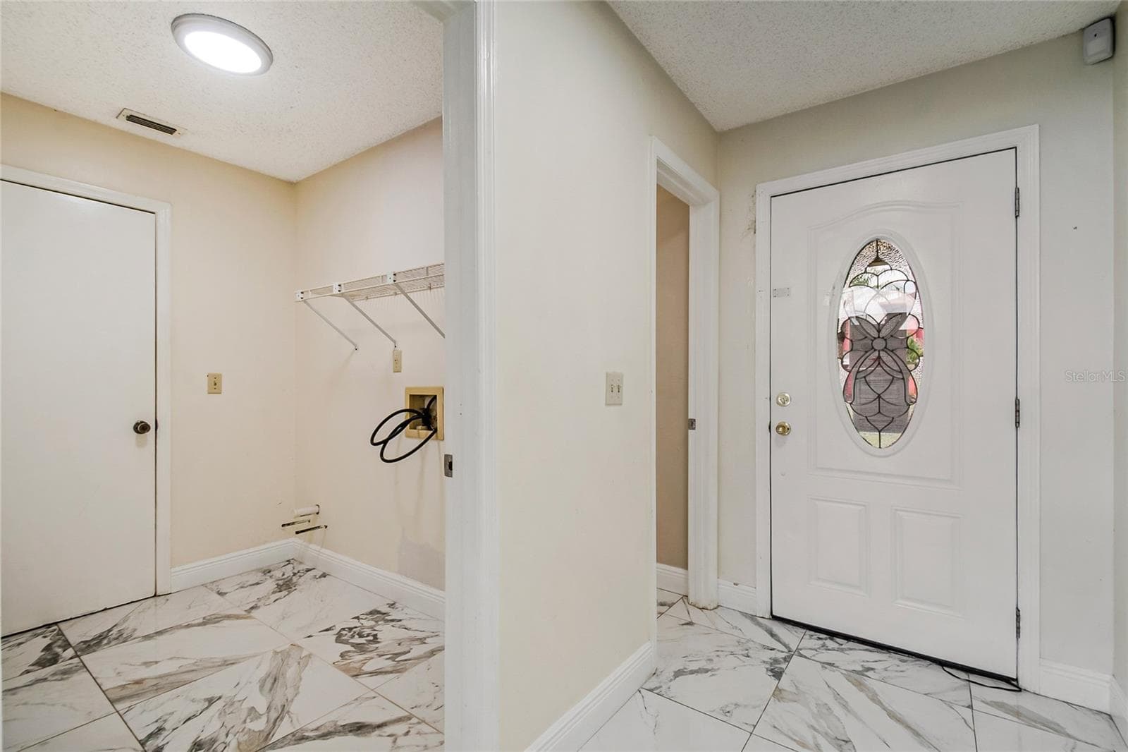Single Family Residence at 301 BLUE BAYOU DR, KISSIMMEE, photo 39 of 44
