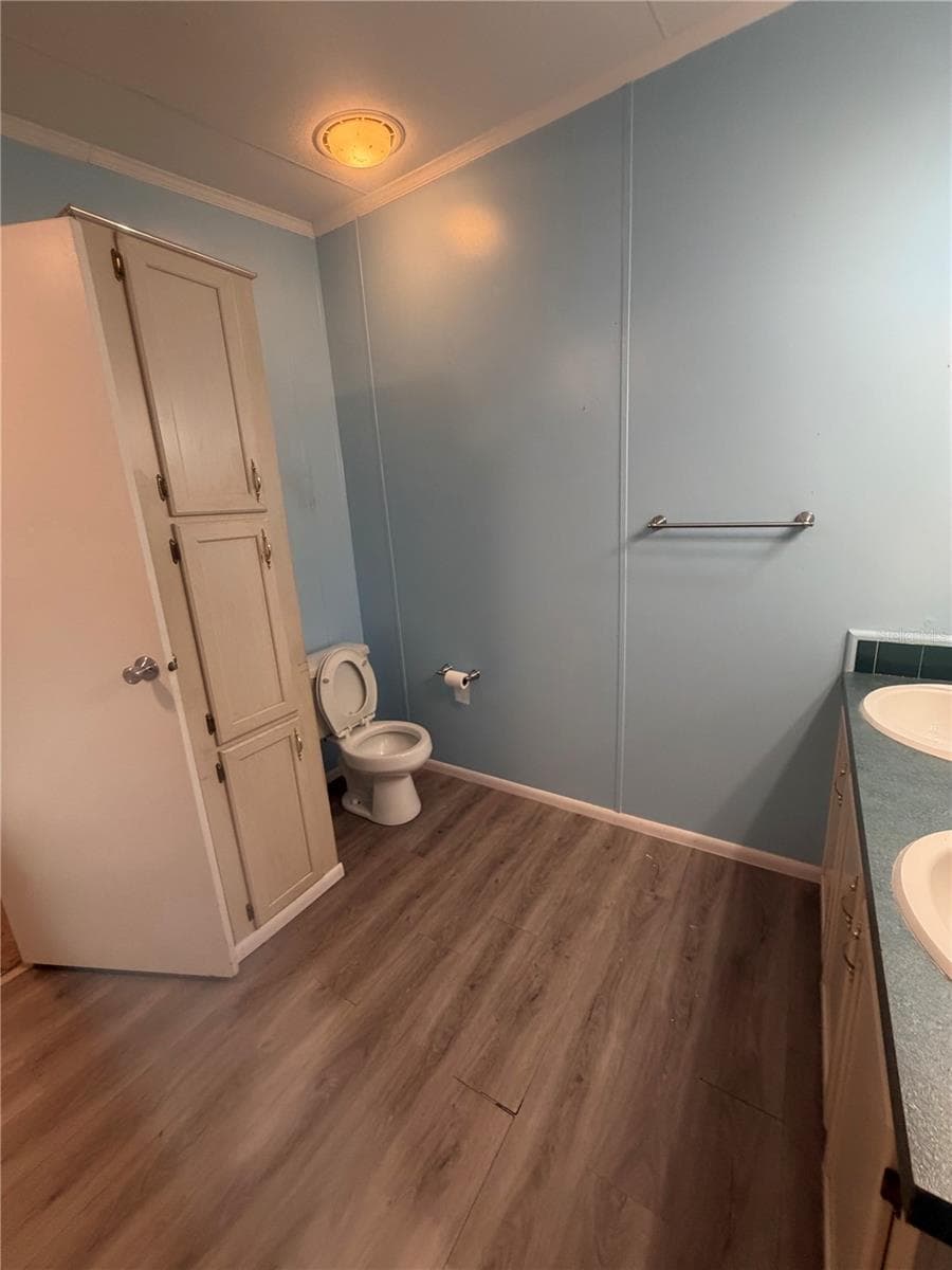 Primary bath - 4909 MERRIN RD, PLANT CITY