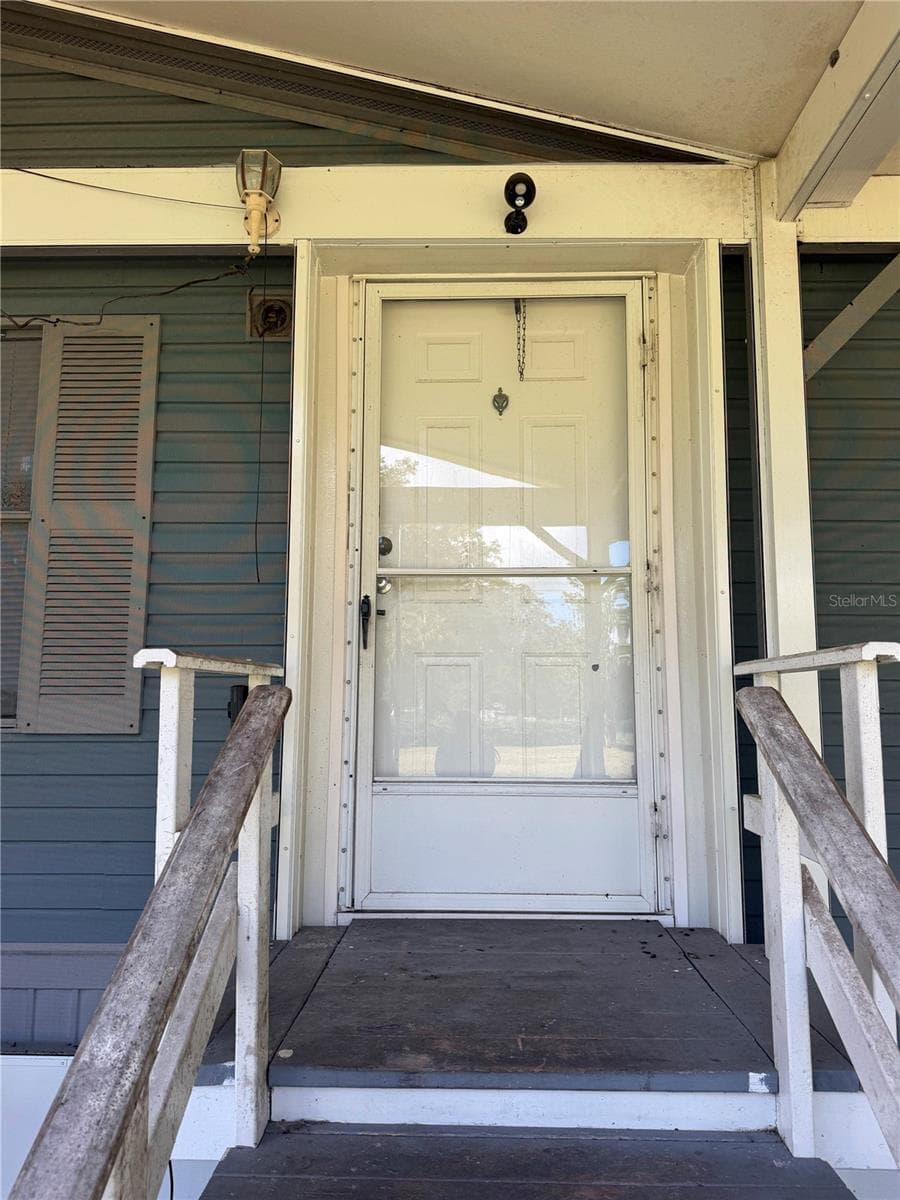 front door - 4909 MERRIN RD, PLANT CITY