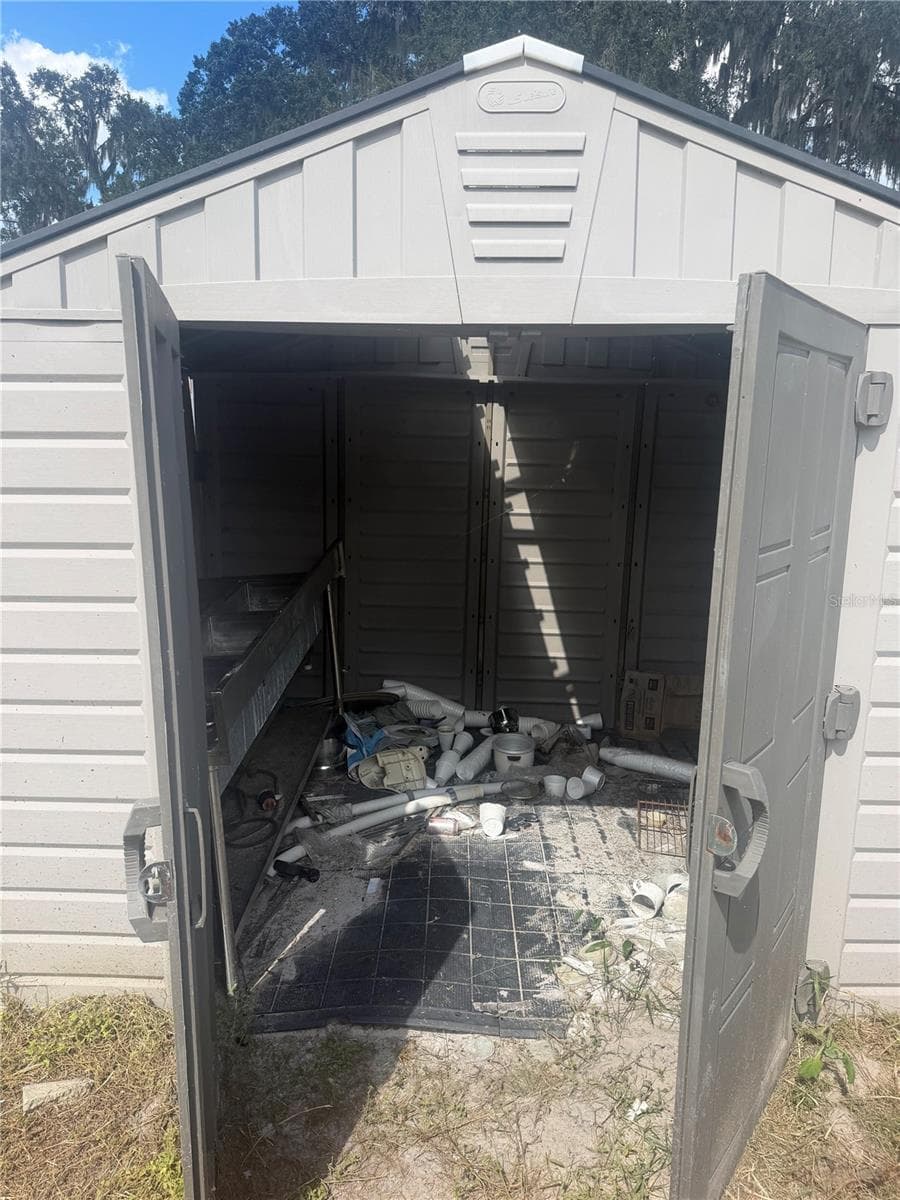 Shed #2 - 4909 MERRIN RD, PLANT CITY