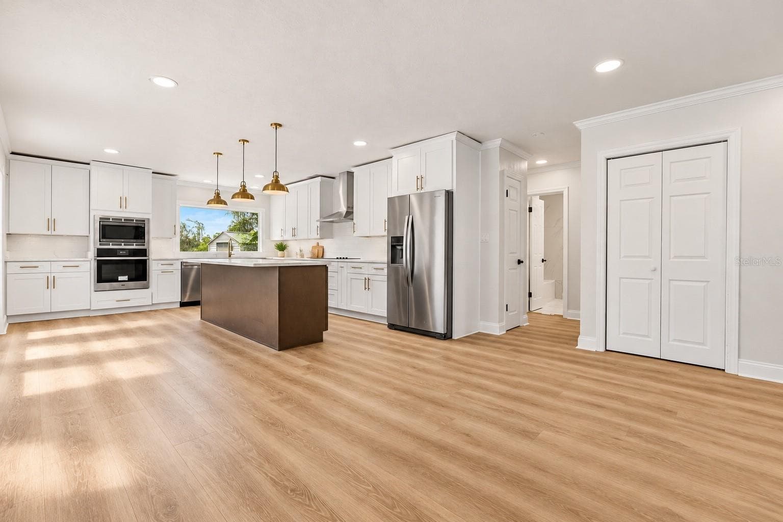 Single Family Residence at 2514 TUSCARORA TRL, MAITLAND, photo 6 of 32