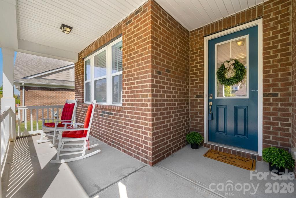 Single Family Residence at 3232 Marchers Trace Drive, Mint Hill, photo 3 of 37