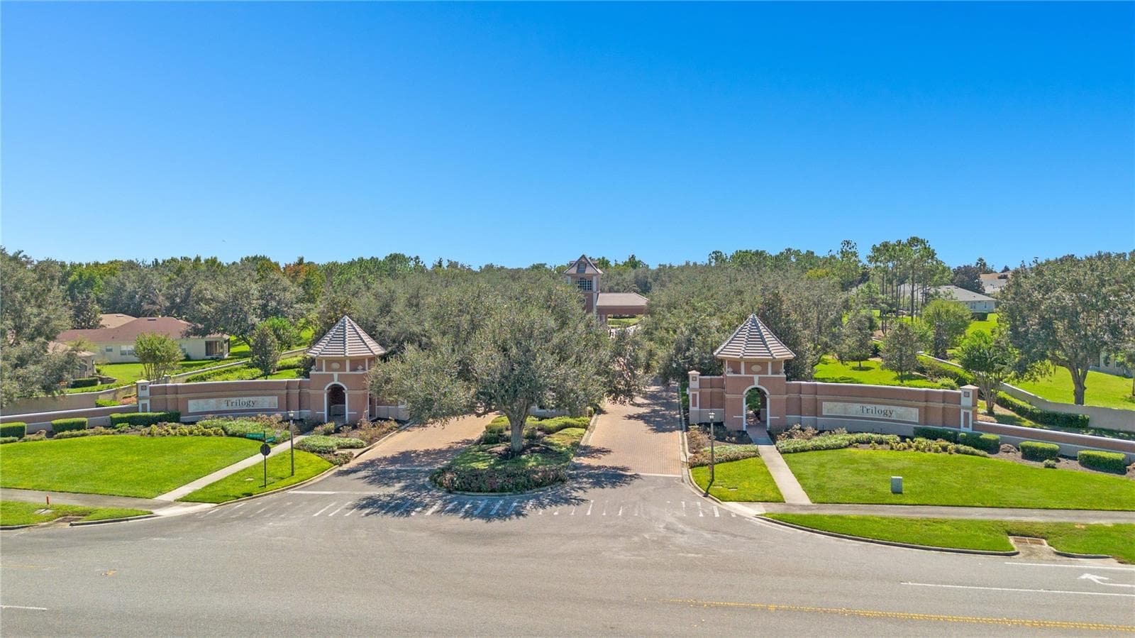 Entrance to Community - Guard Gated - 103 BALMY COAST RD, GROVELAND
