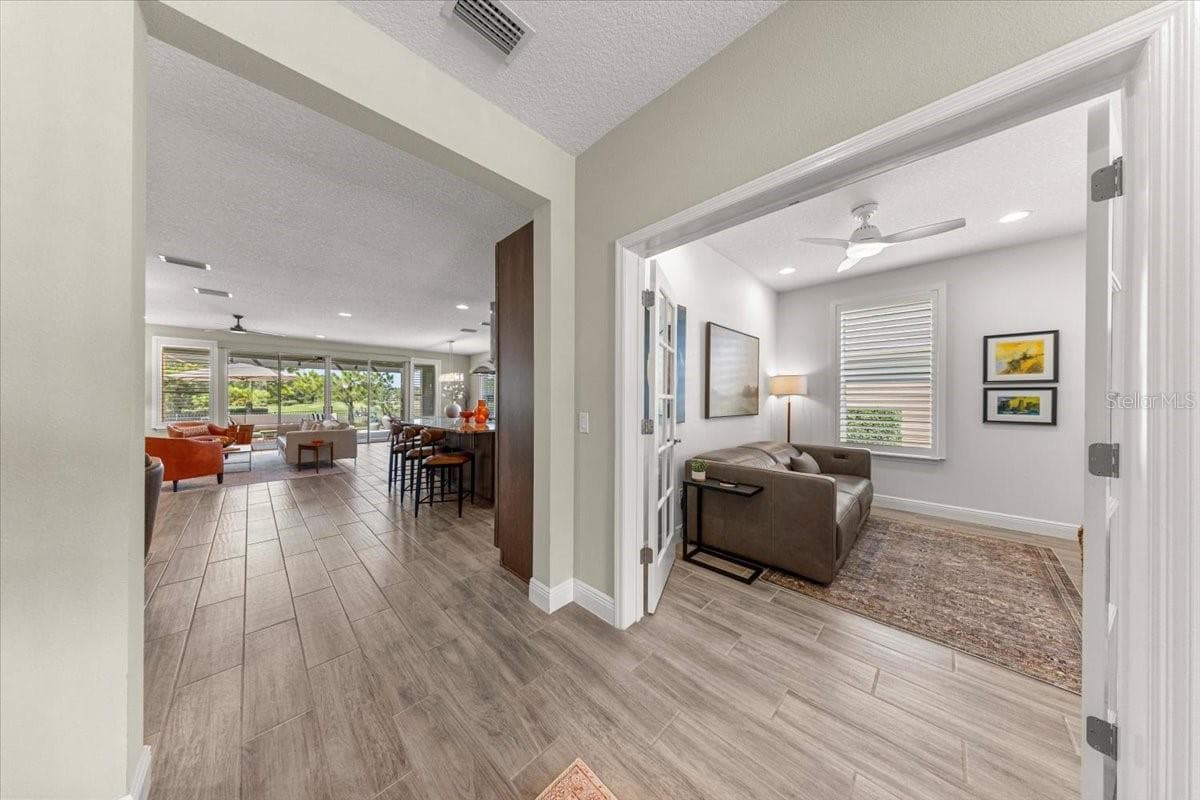 Office/Den - 5179 NW 35TH LANE RD, OCALA
