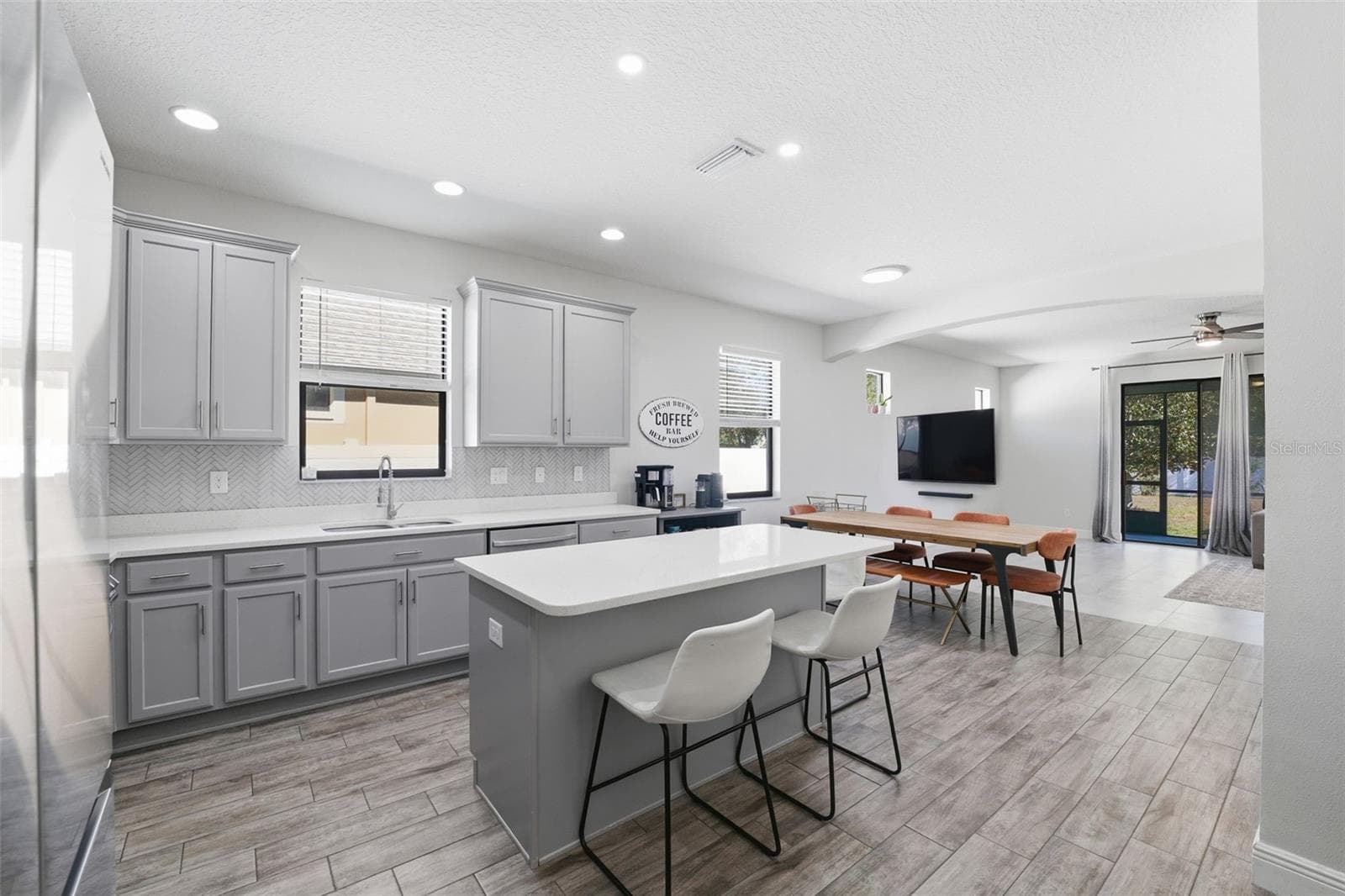 Single Family Residence at 8328 AUBURN RISE CT, LAND O LAKES, photo 6 of 35