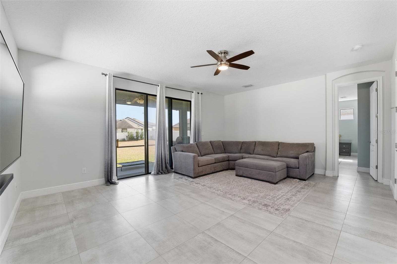 Single Family Residence at 8328 AUBURN RISE CT, LAND O LAKES, photo 9 of 35