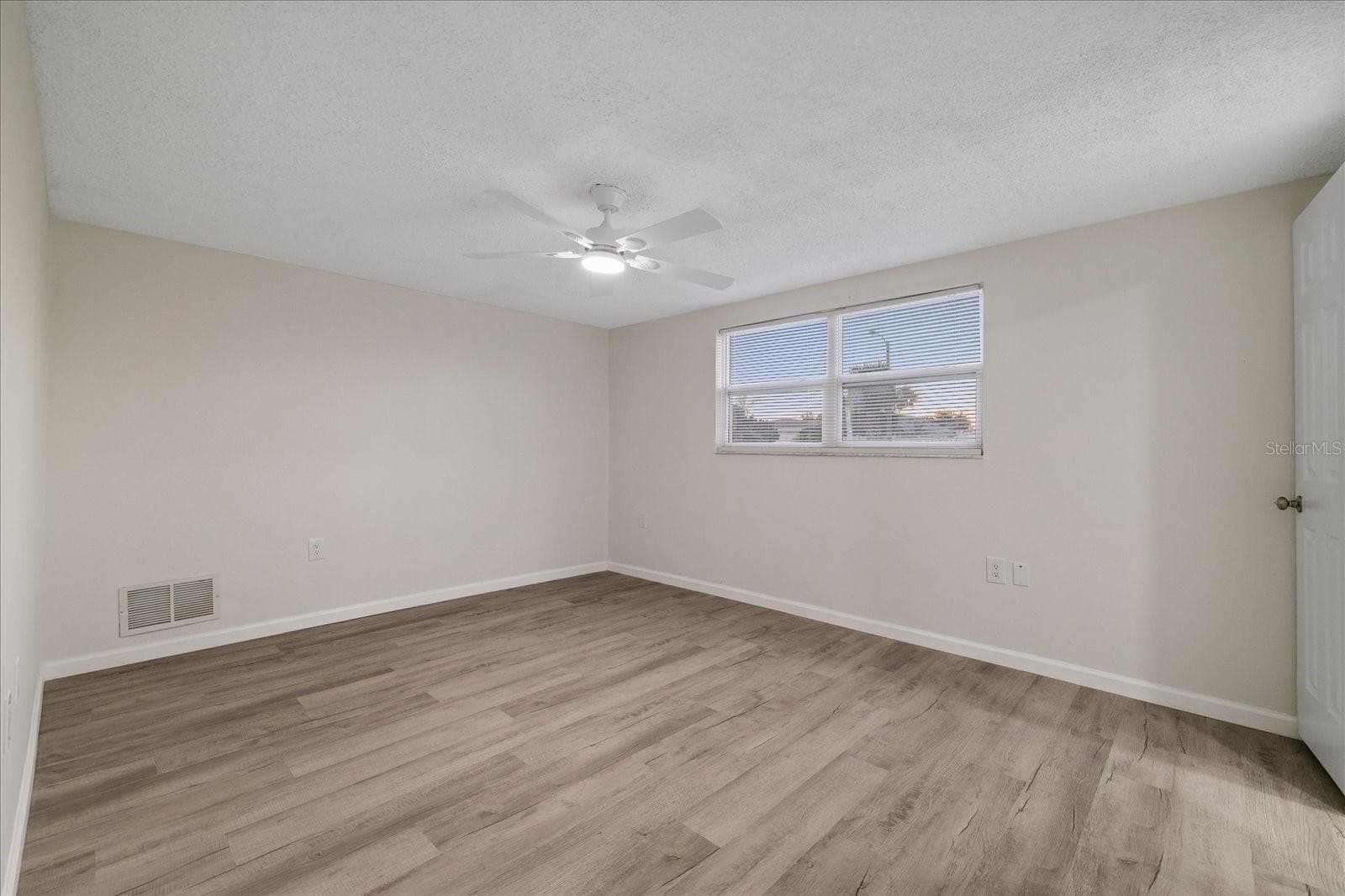Single Family Residence at 7204 WESTCOTT DR, PORT RICHEY, photo 18 of 43