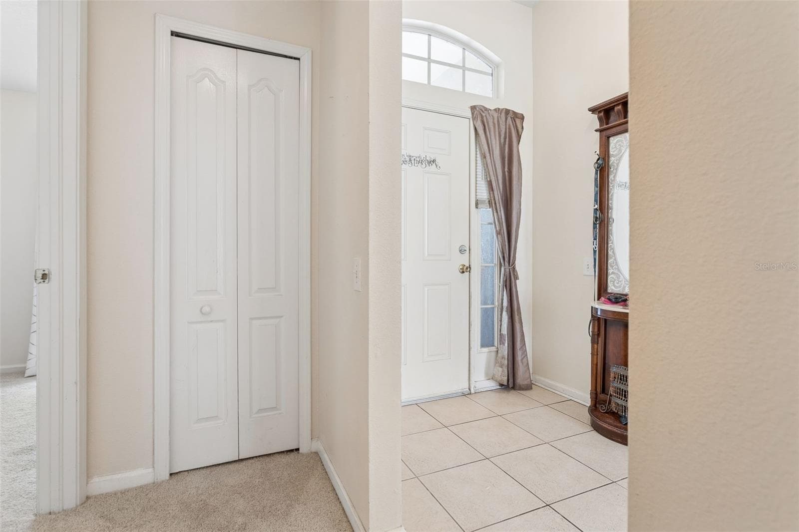 Single Family Residence at 13233 EARLY RUN LN, RIVERVIEW, photo 13 of 29