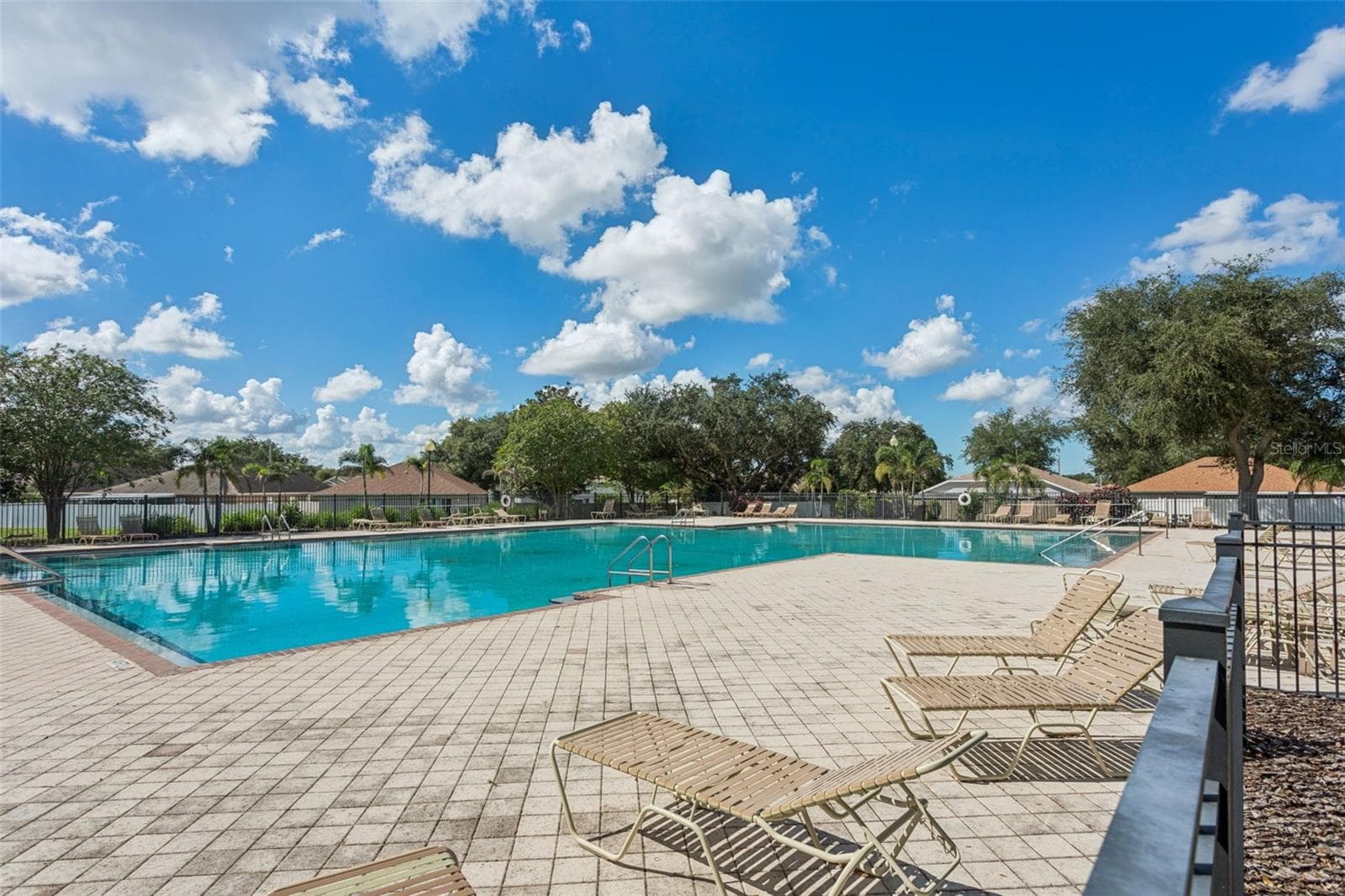 Single Family Residence at 13233 EARLY RUN LN, RIVERVIEW, photo 27 of 29