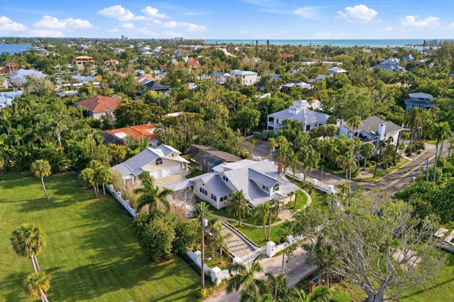 Single Family Residence at 604 NORSOTA WAY, SARASOTA, photo 9 of 66