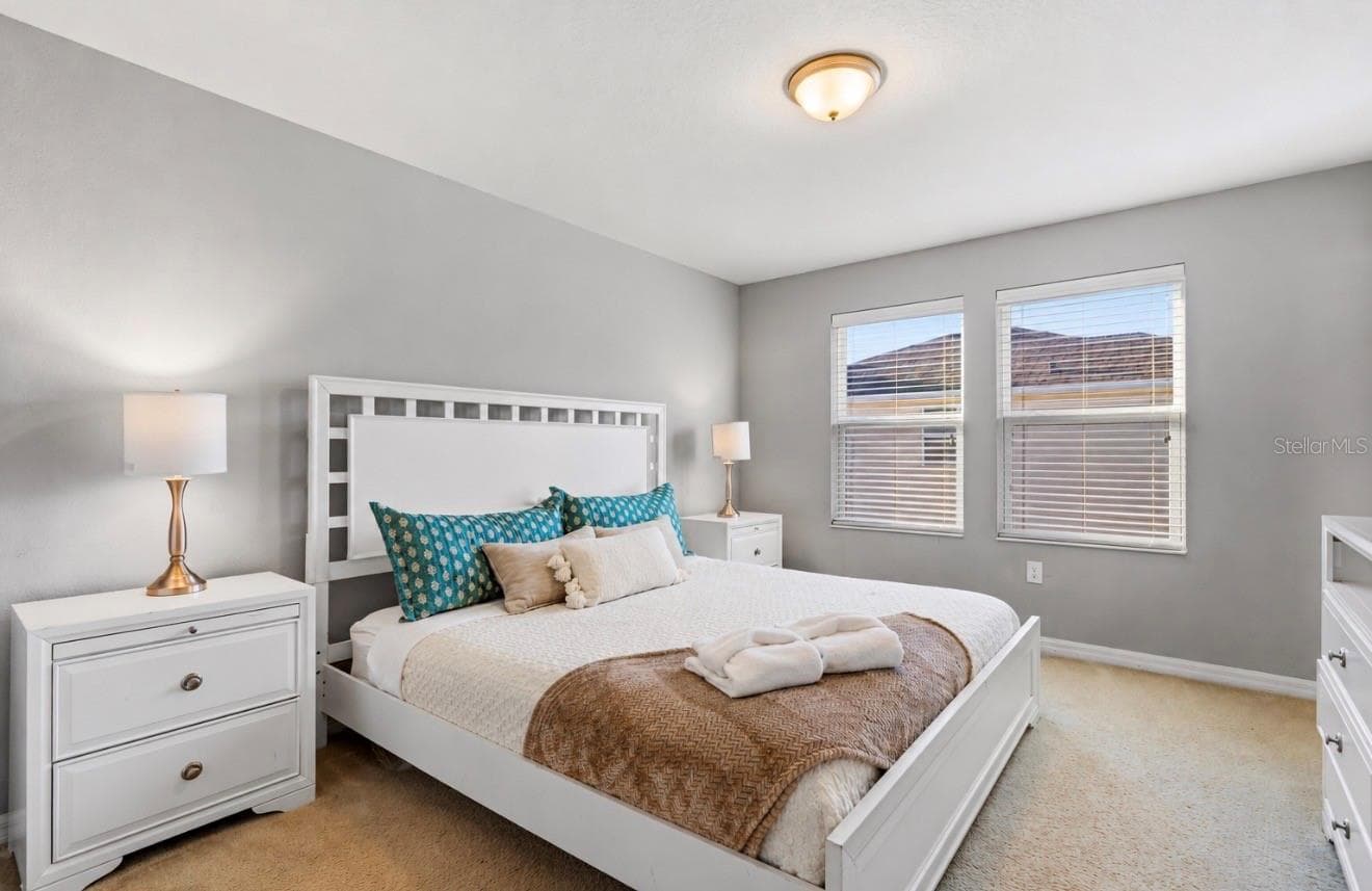 Primary bedroom with ensuite - 5150 CROWN HAVEN DR, KISSIMMEE