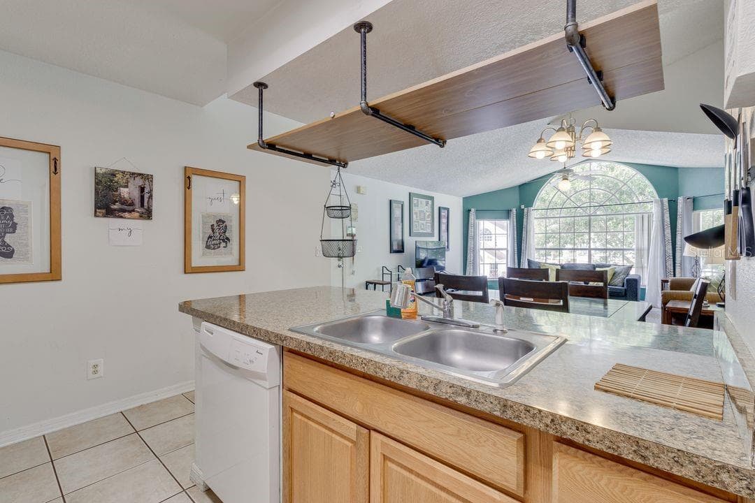Condominium at 5004 LAGUNA BAY CIR #54, KISSIMMEE, photo 6 of 30