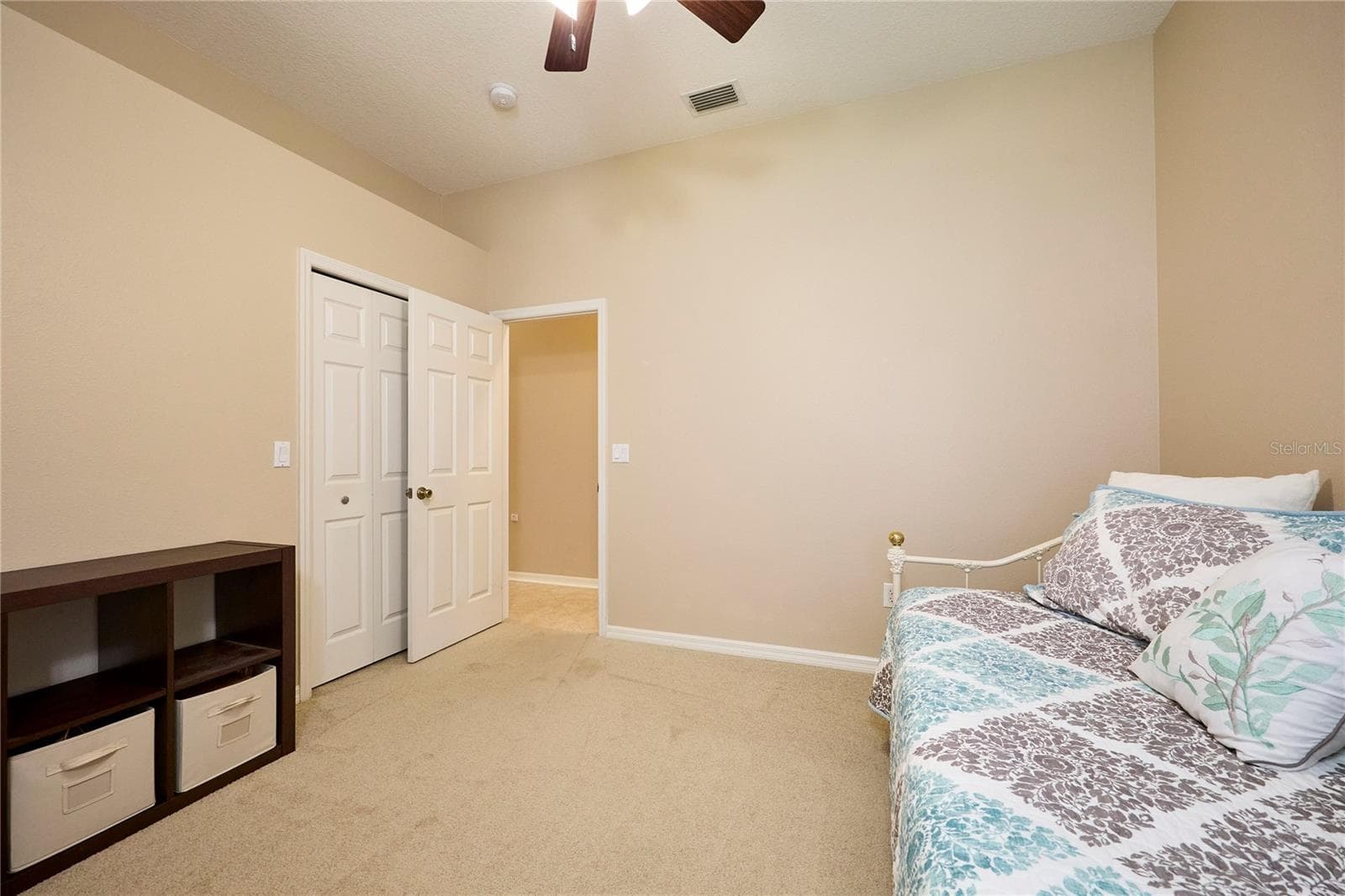 Single Family Residence at 18016 ROYAL FOREST DR, TAMPA, photo 47 of 71