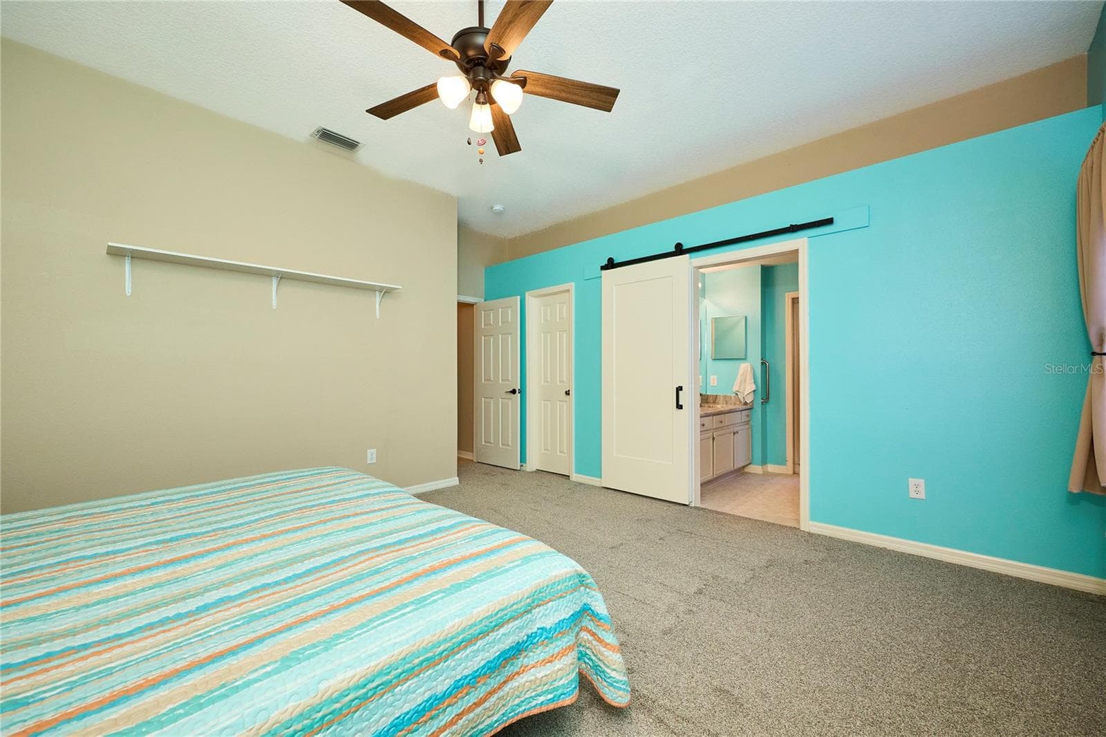 Single Family Residence at 18016 ROYAL FOREST DR, TAMPA, photo 51 of 71