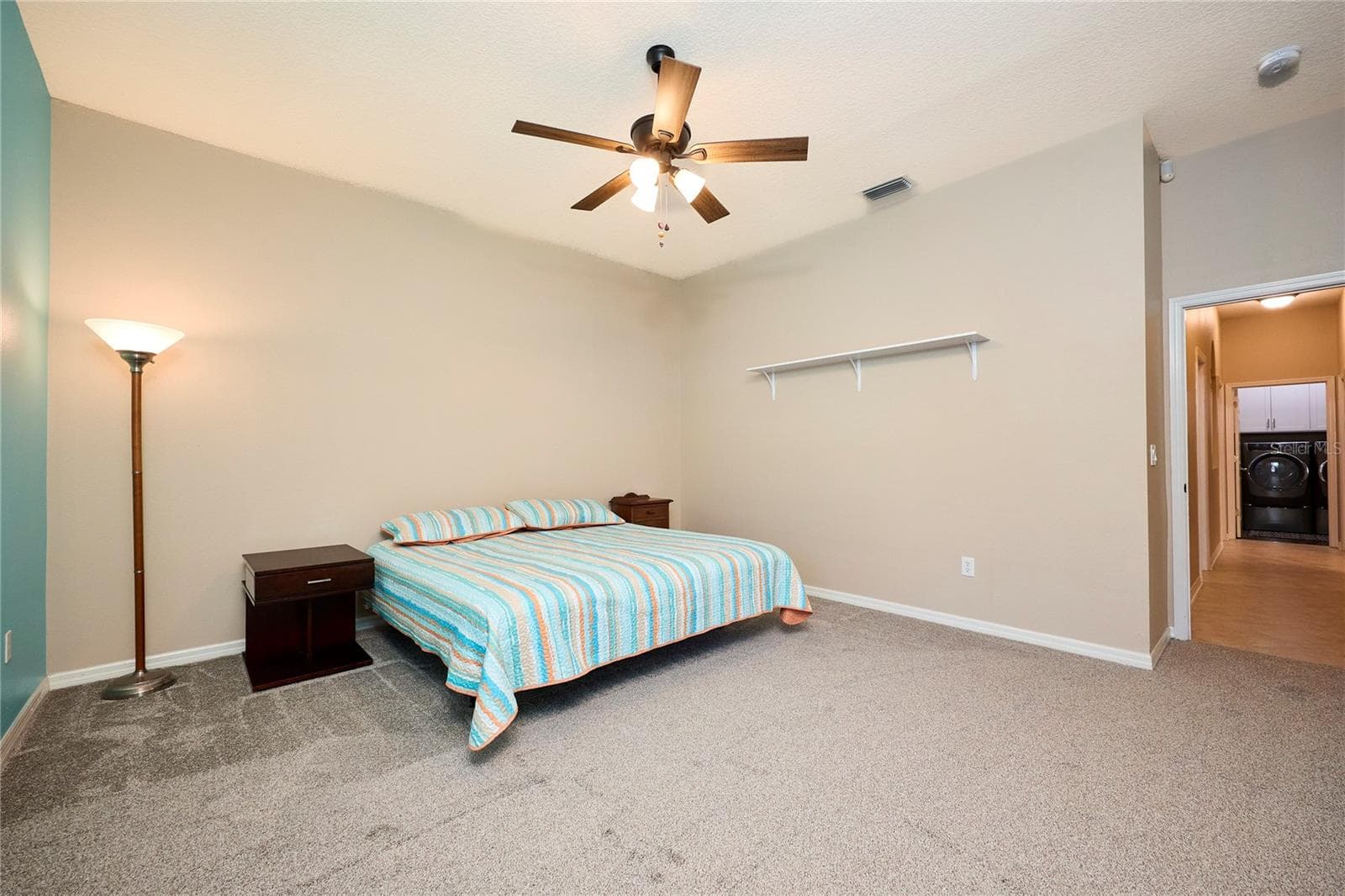 Single Family Residence at 18016 ROYAL FOREST DR, TAMPA, photo 52 of 71