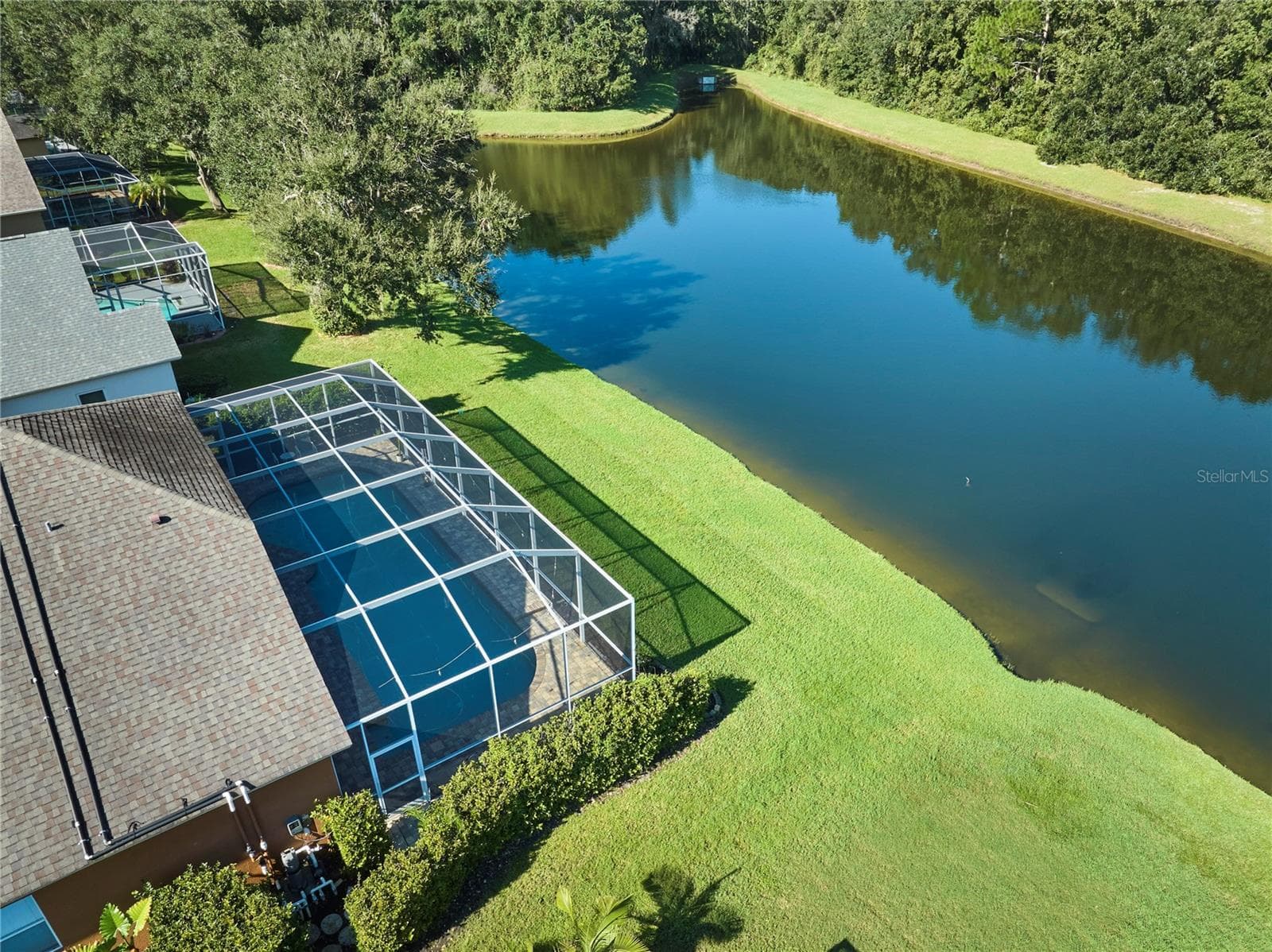 Single Family Residence at 18016 ROYAL FOREST DR, TAMPA, photo 69 of 71