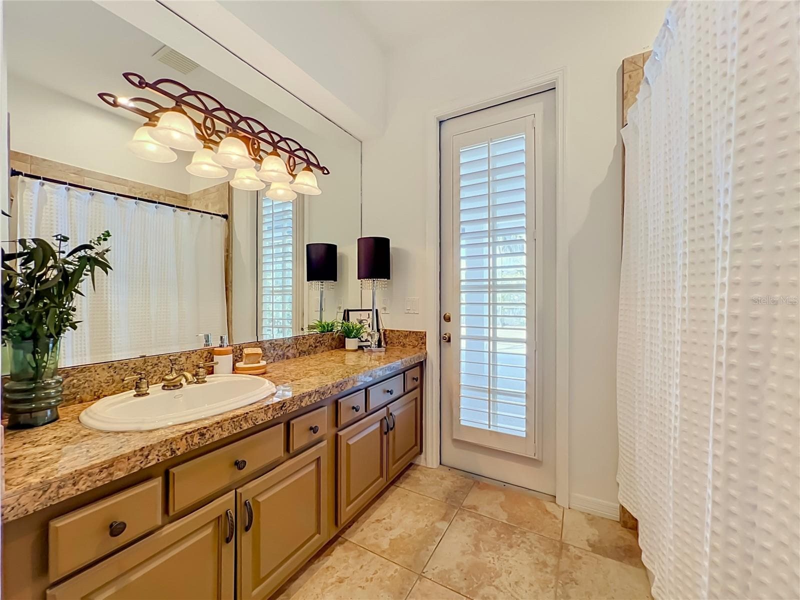 Single Family Residence at 972 OAKPOINT CIR, APOPKA, photo 64 of 102
