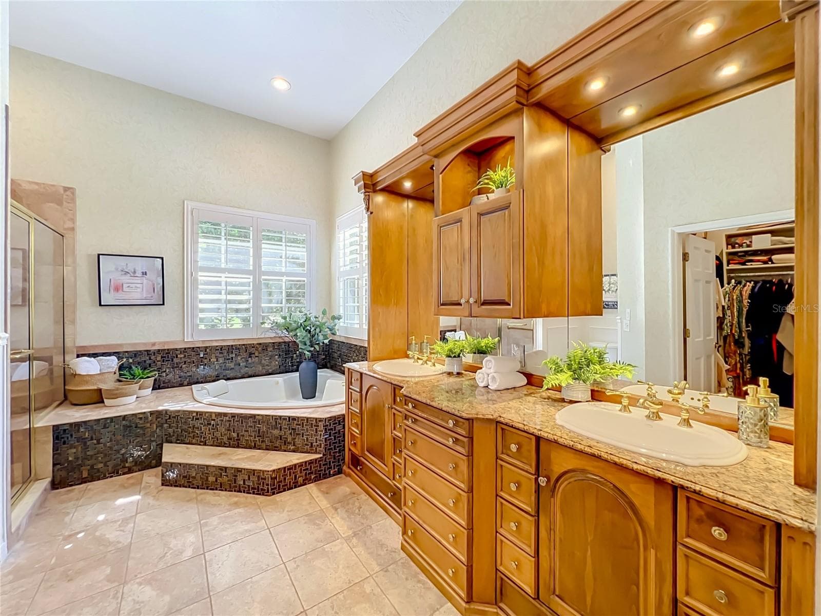 Single Family Residence at 972 OAKPOINT CIR, APOPKA, photo 51 of 102