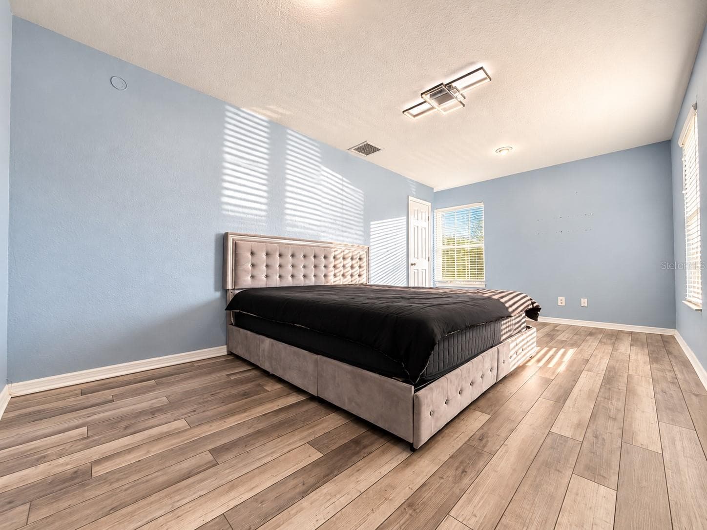 Primary Room - 141 S HIAWASSEE RD, ORLANDO
