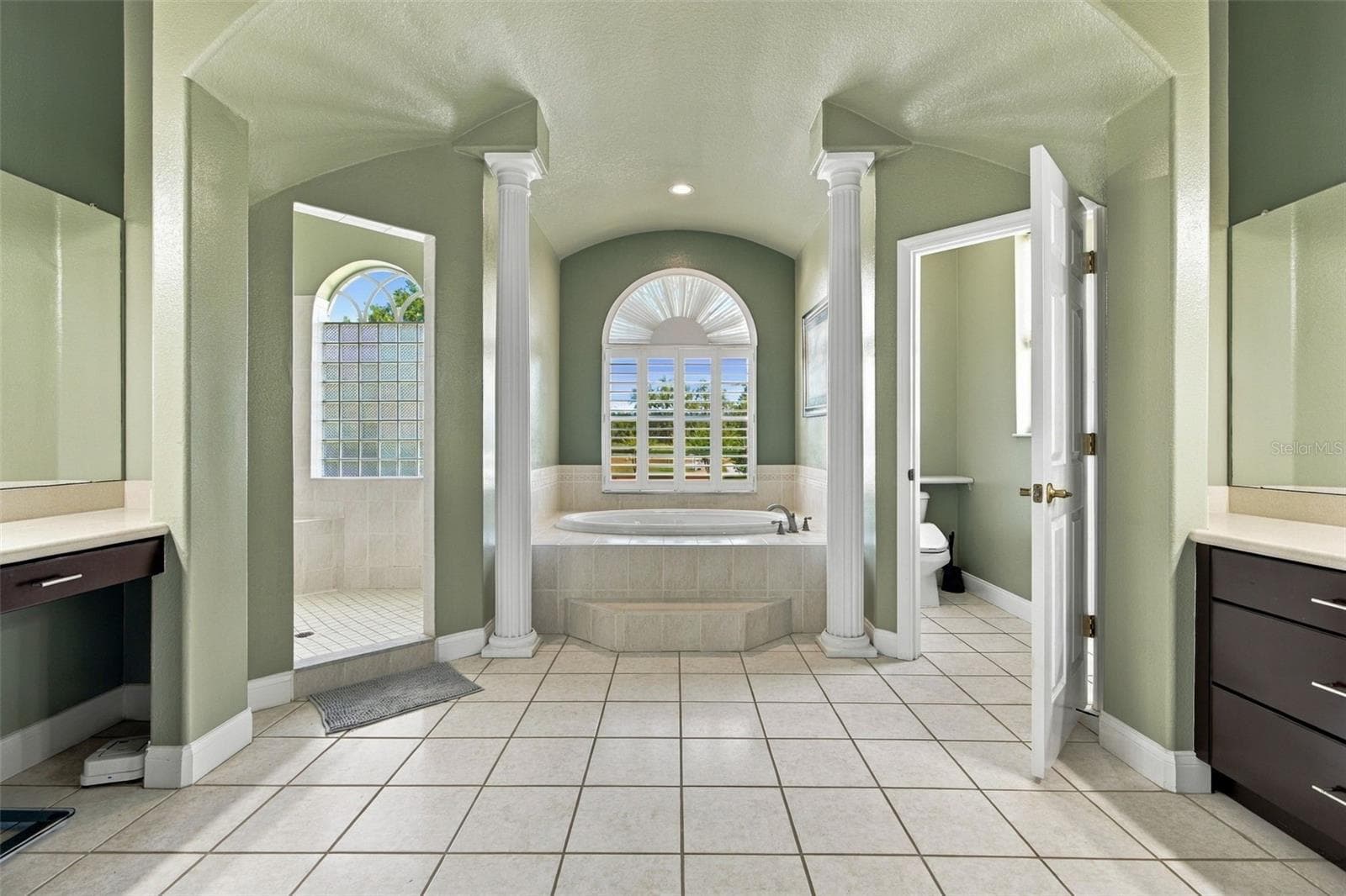 Single Family Residence at 6722 W SENTINEL BLUFF PATH, BEVERLY HILLS, photo 145 of 151