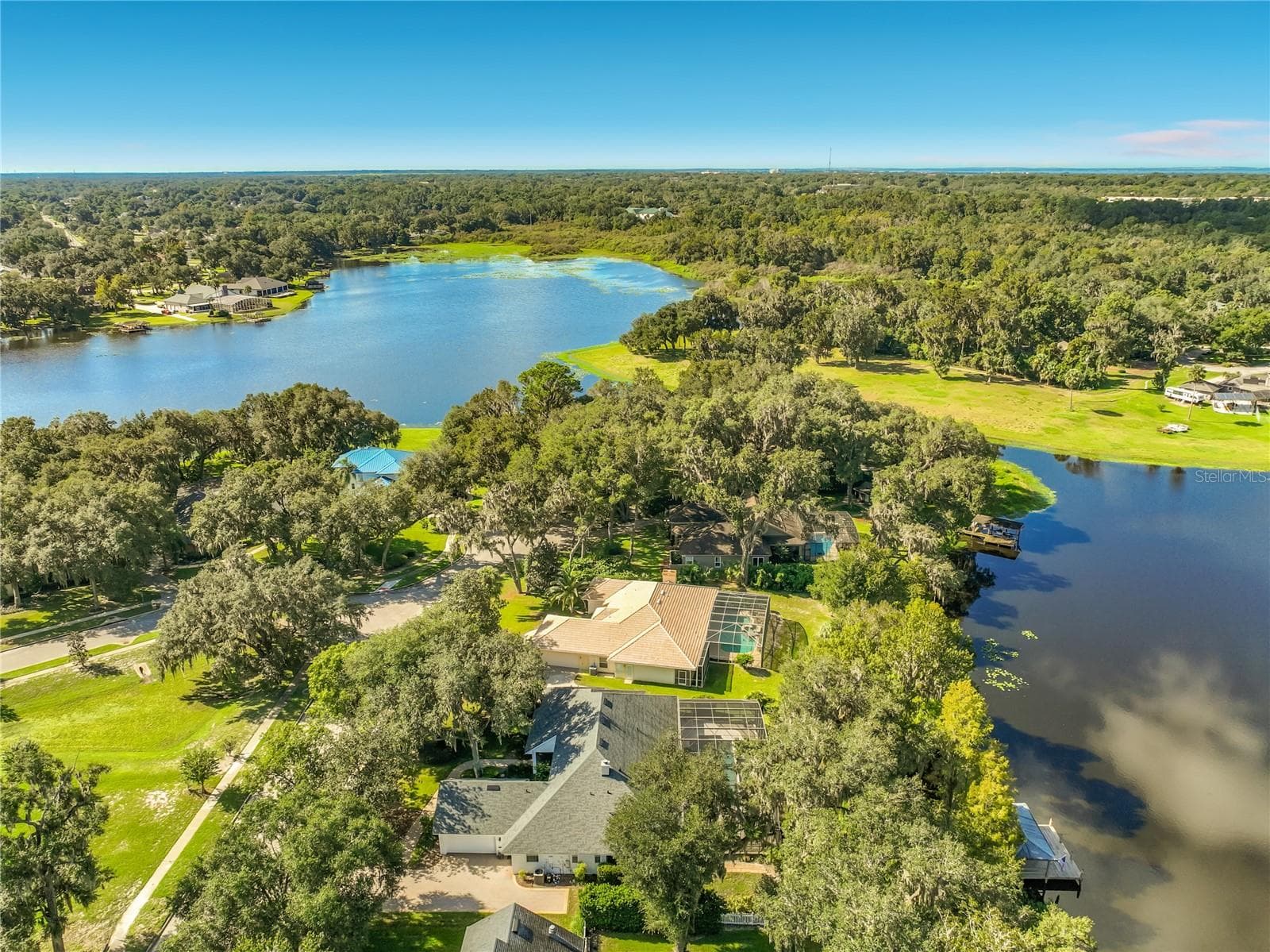 Single Family Residence at 972 OAKPOINT CIR, APOPKA, photo 102 of 102