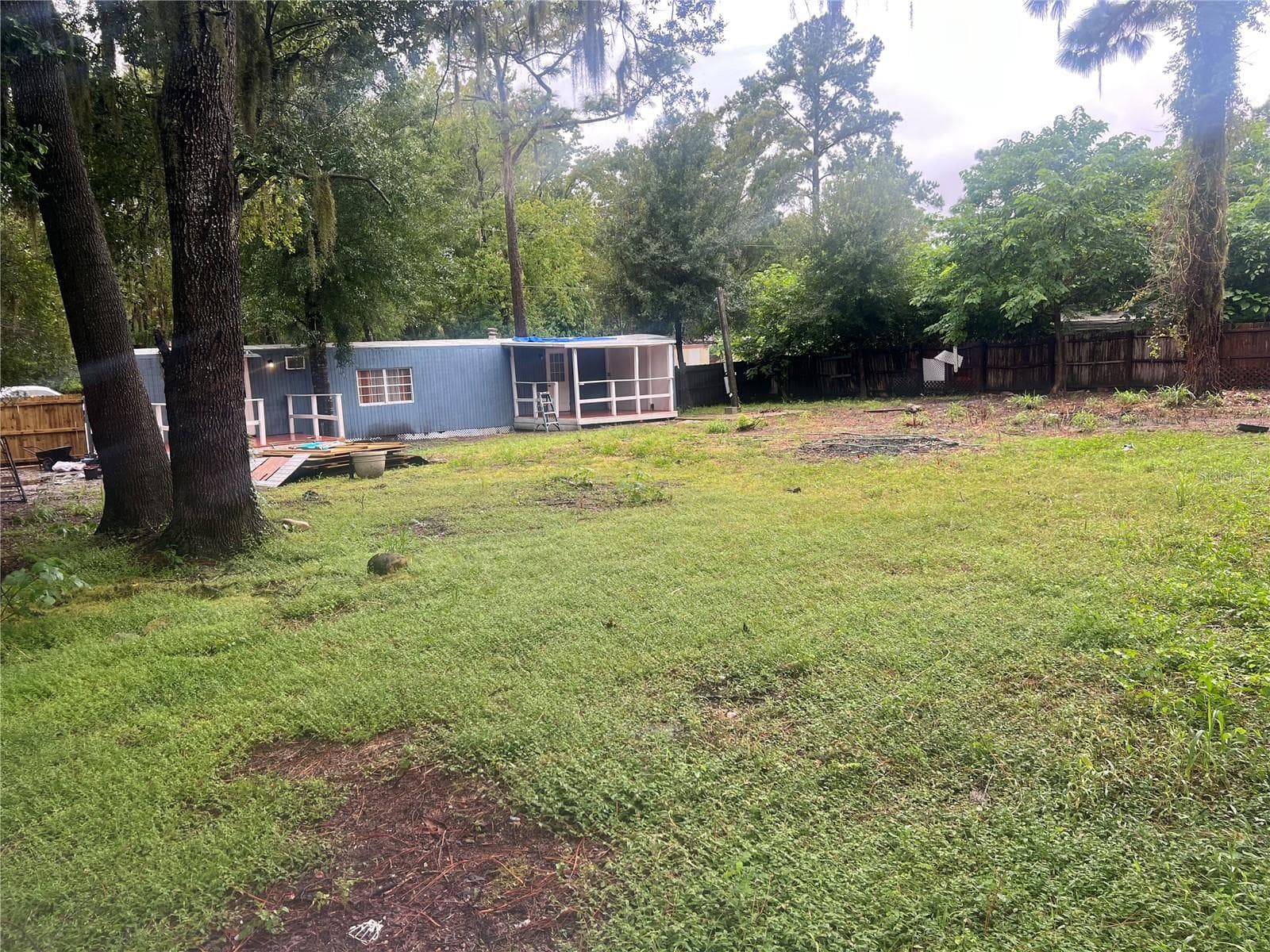HUGE BACKYARD - 6905 AZLEE AVE, NEW PORT RICHEY