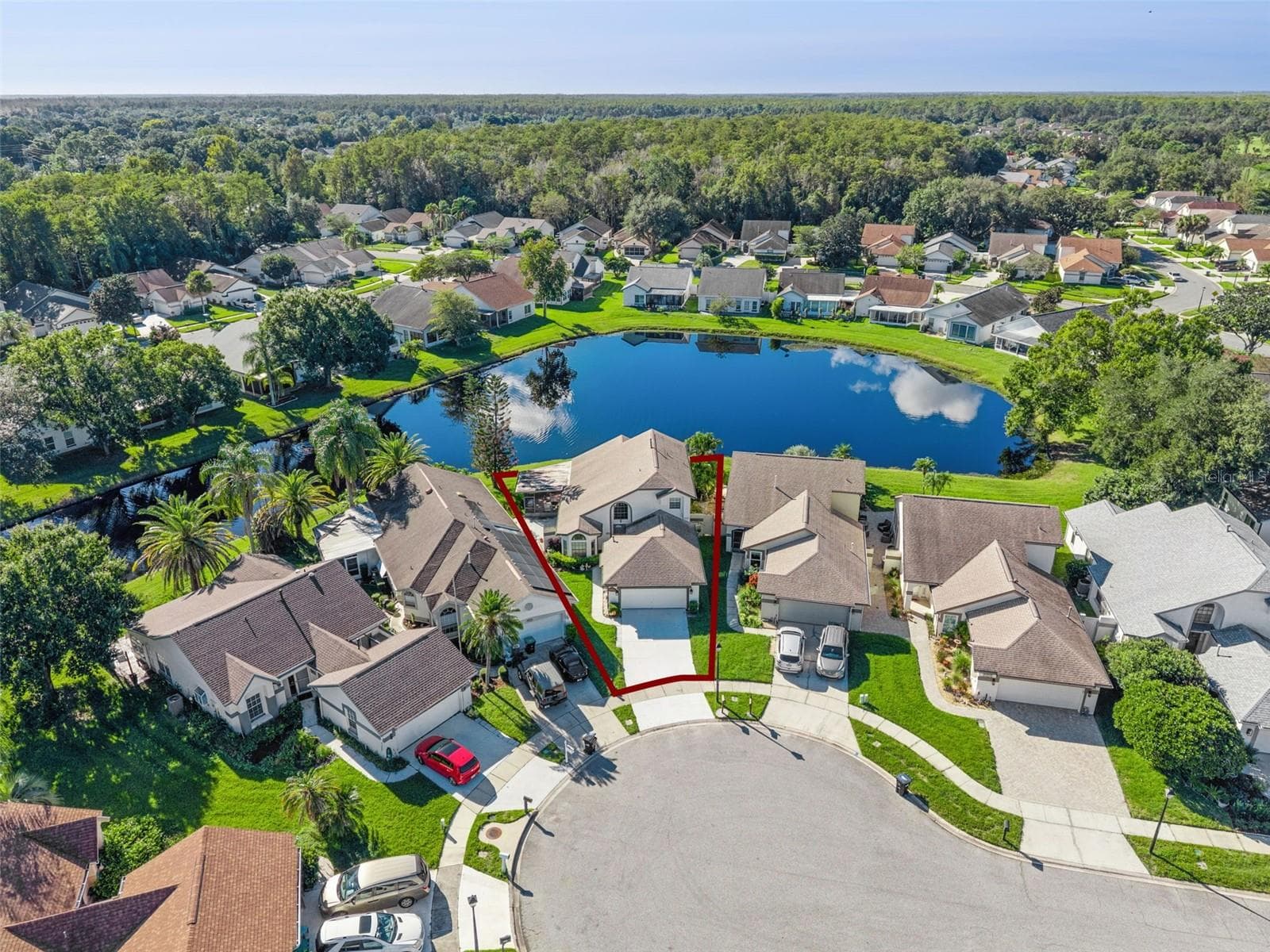 Single Family Residence at 5816 PLUM PUDDING CT, ORLANDO, photo 2 of 42