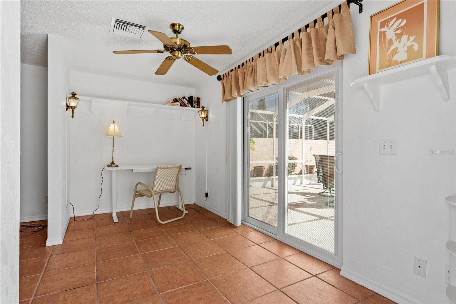 Villa at 952 AVALON AVE. AVE, THE VILLAGES, photo 13 of 27