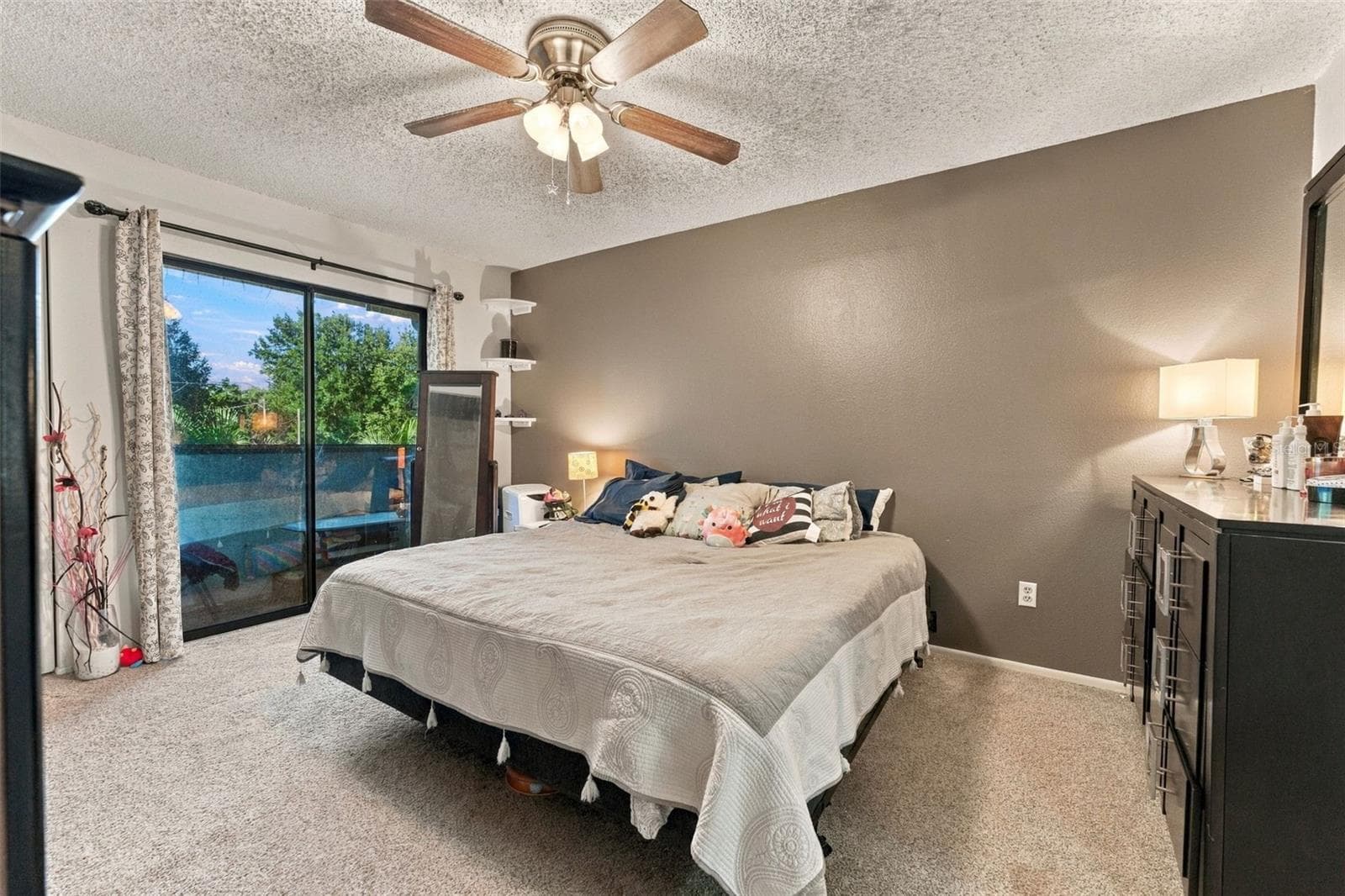 Single Family Residence at 1446 HIGHLAND RIDGE CIR, BRANDON, photo 14 of 28