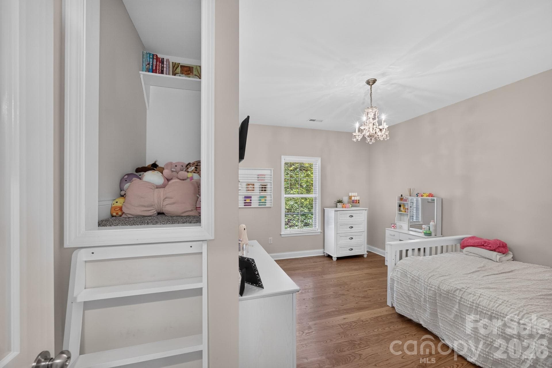 Single Family Residence at 125 Fesperman Street, Rockwell, photo 21 of 38
