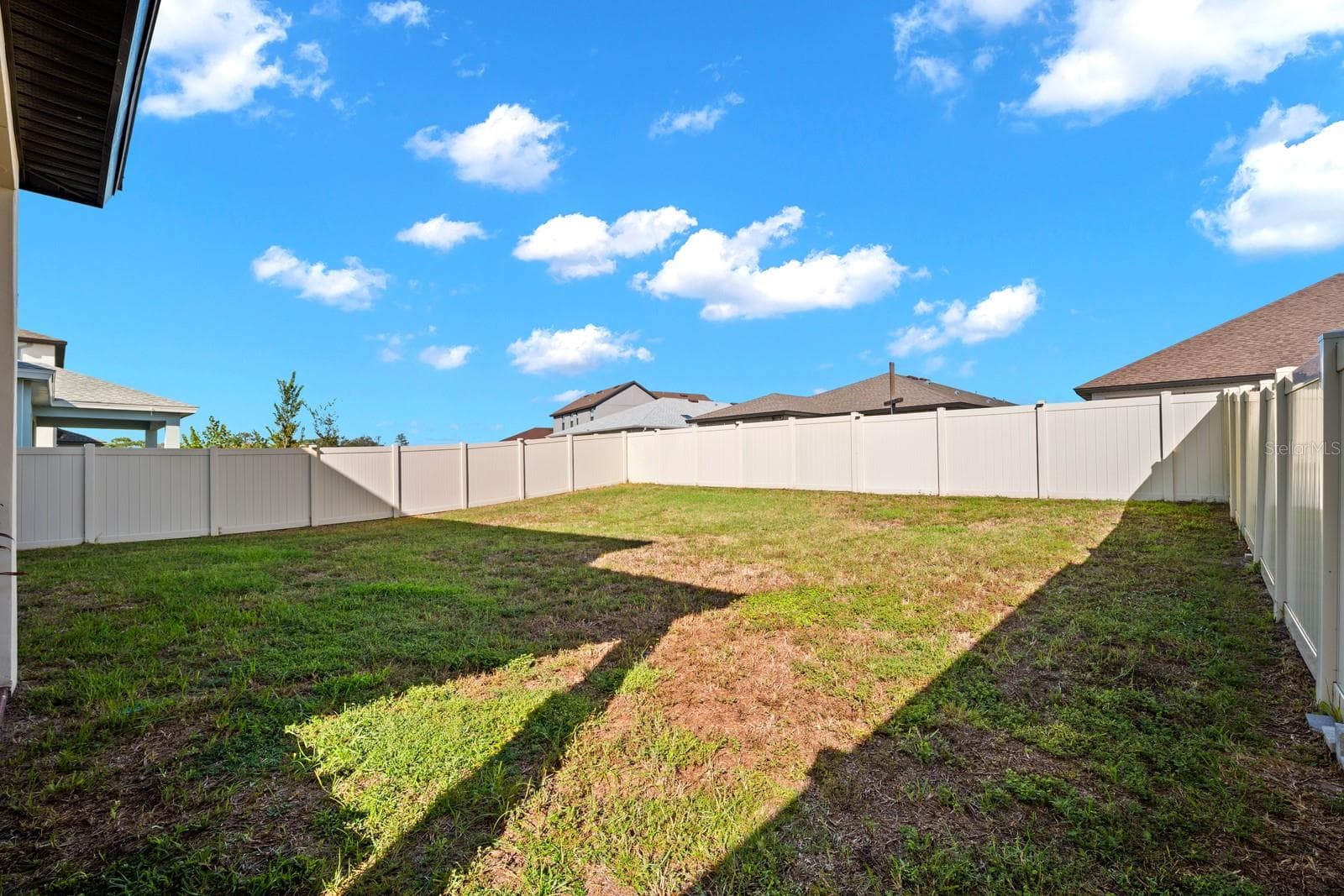 Single Family Residence at 82 HILLSHIRE PL, SPRING HILL, photo 13 of 33