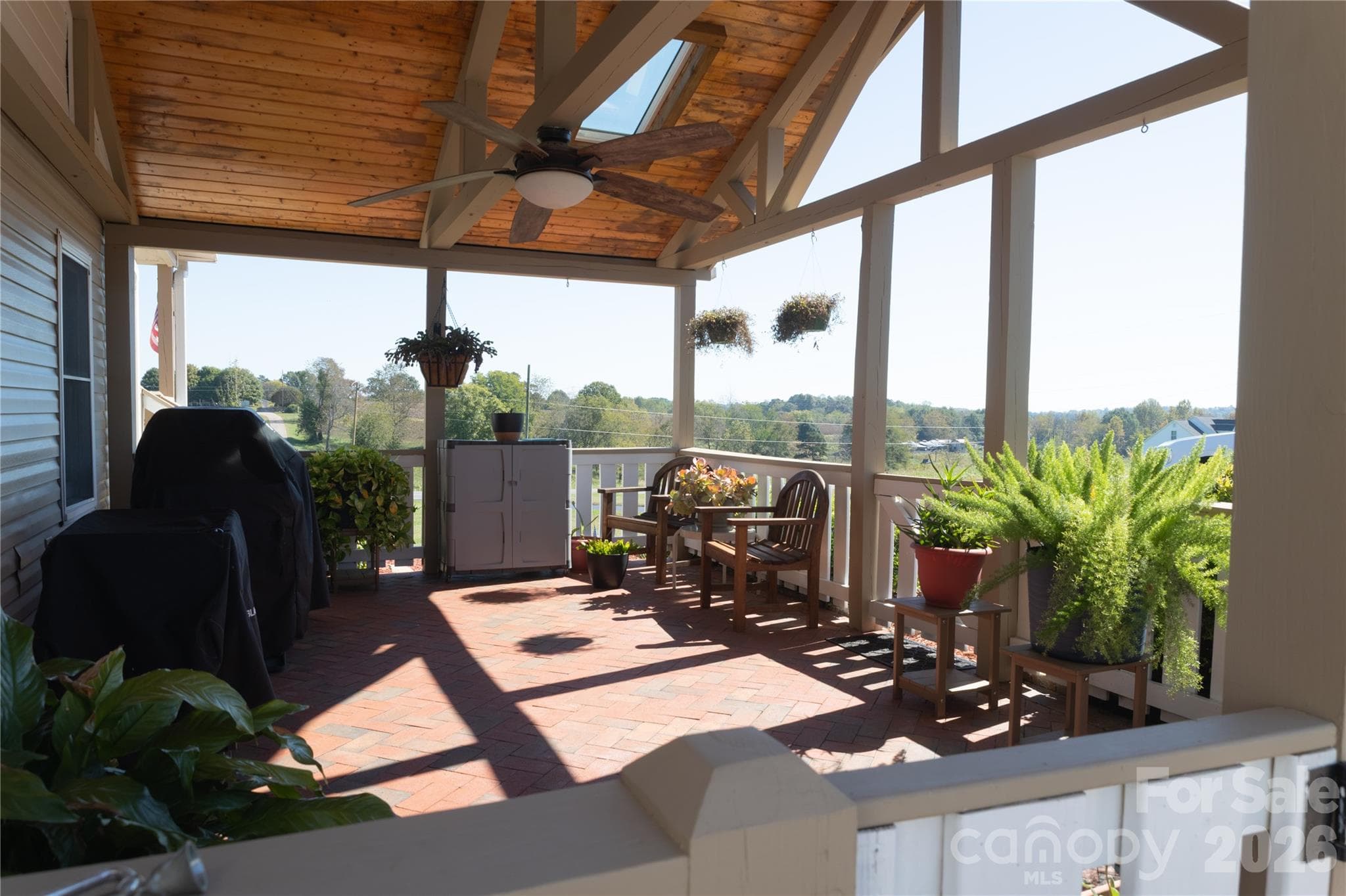 Single Family Residence at 4128 Icard Ridge Road, Hickory, photo 5 of 48