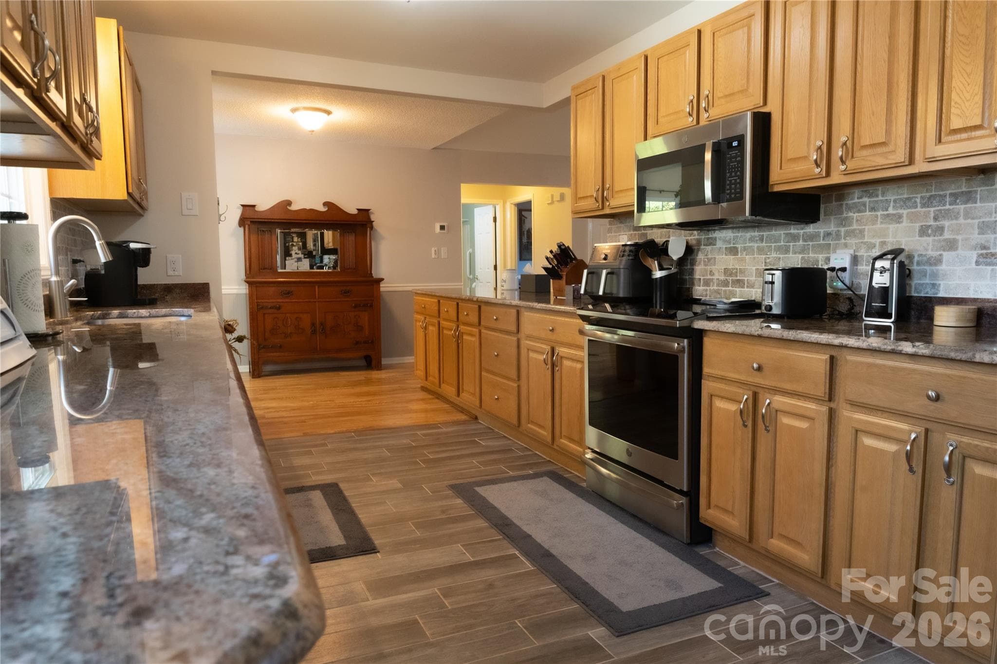 Single Family Residence at 4128 Icard Ridge Road, Hickory, photo 11 of 48