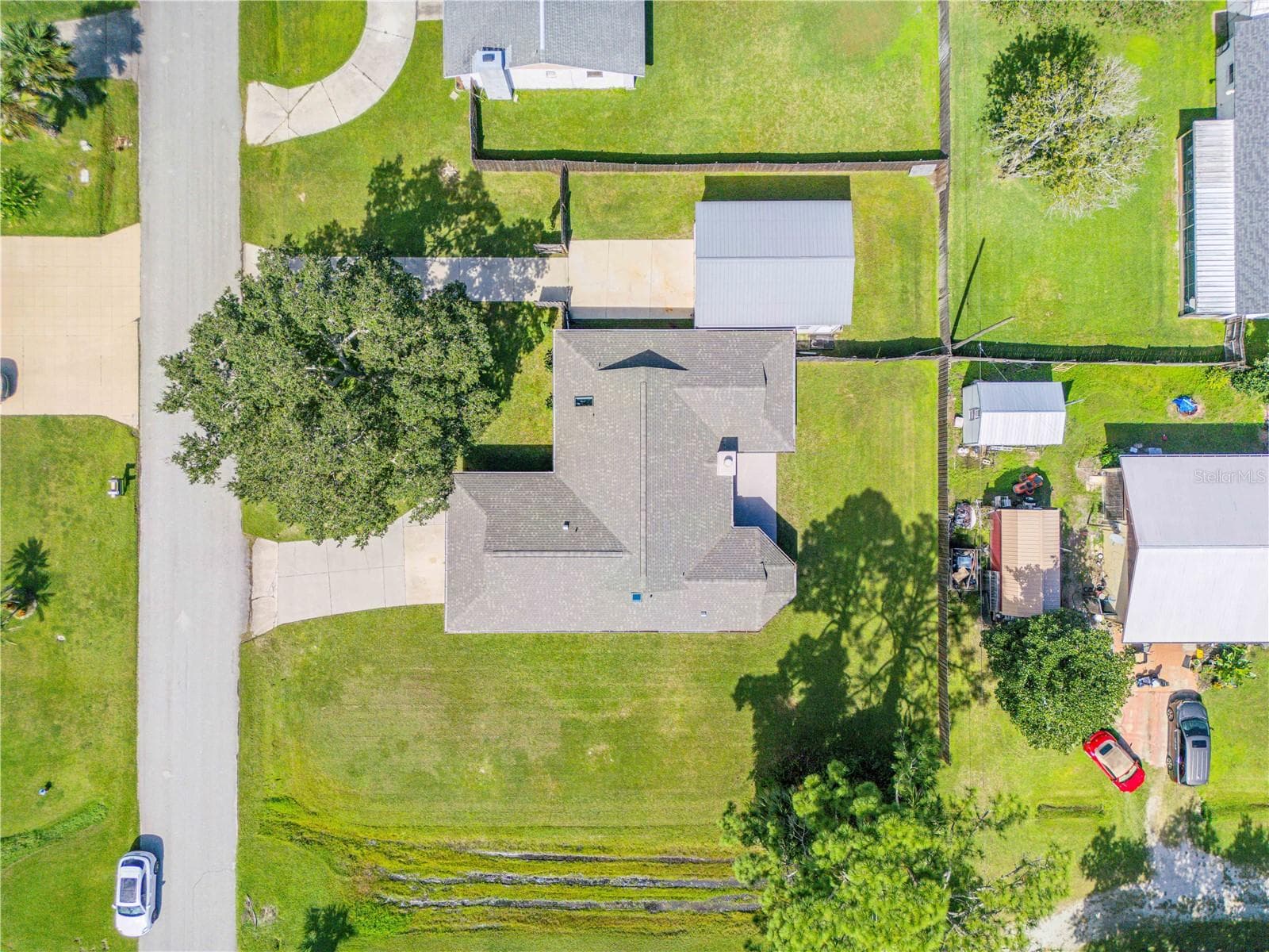 Single Family Residence at 2729 QUEEN PALM DR, EDGEWATER, photo 3 of 16