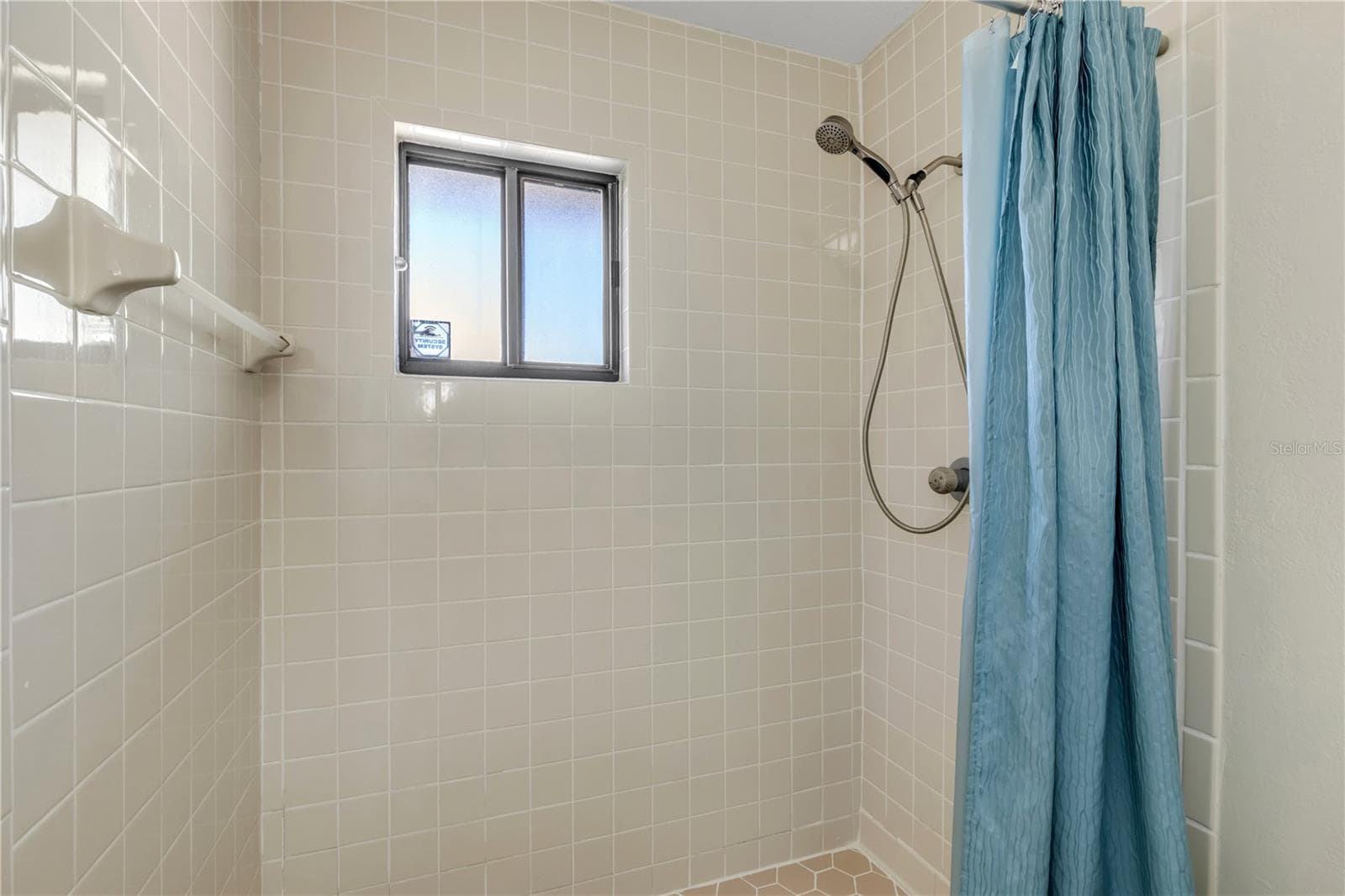 Single Family Residence at 2729 QUEEN PALM DR, EDGEWATER, photo 16 of 16