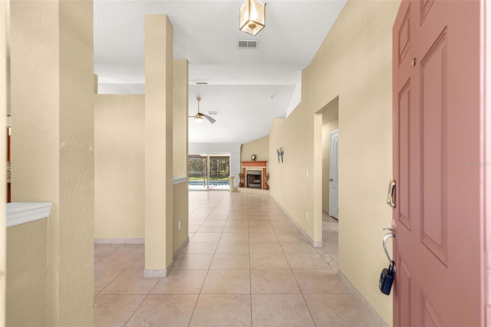 Single Family Residence at 19 SUNRISE CT, OCALA, photo 8 of 73