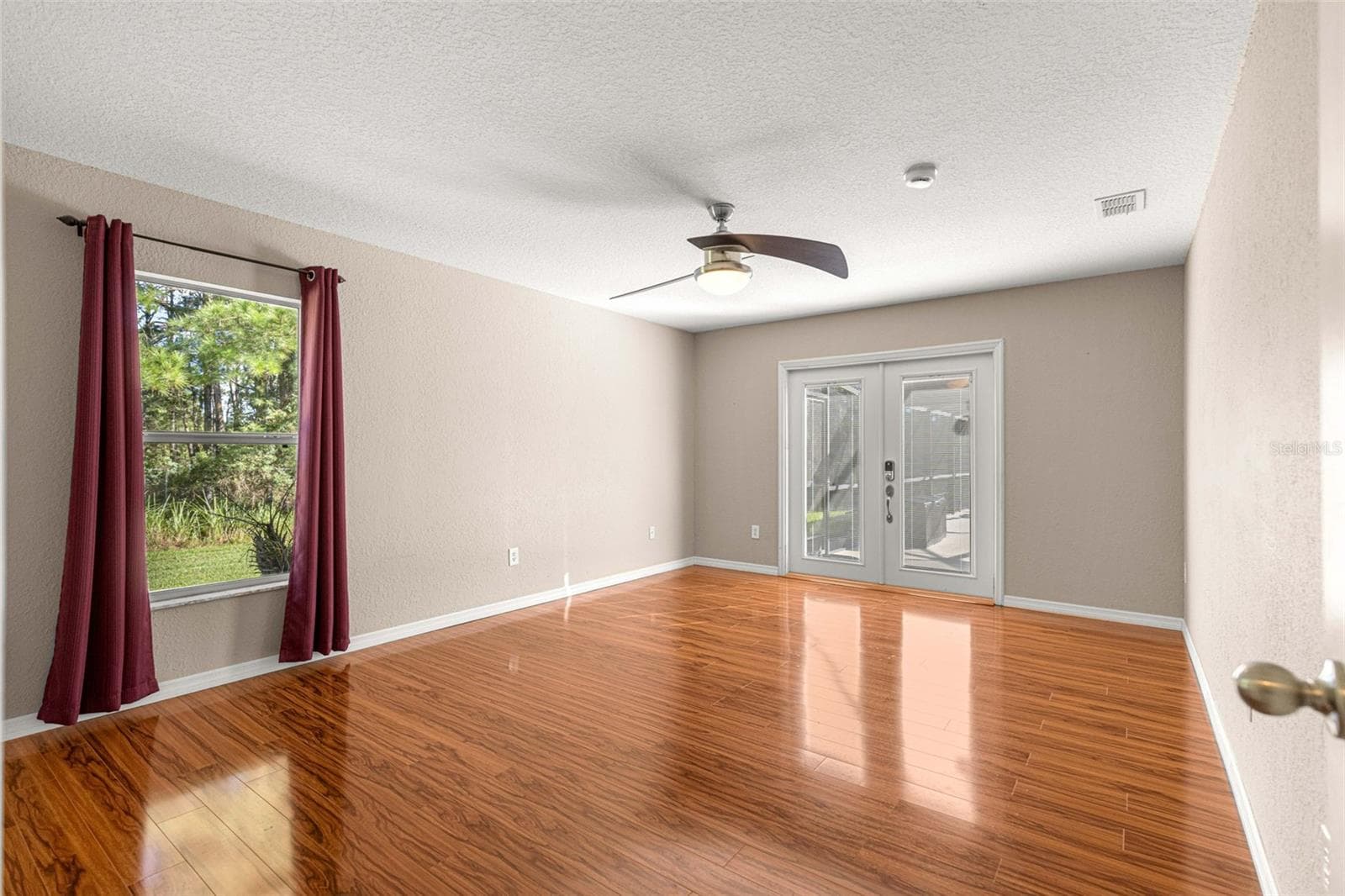 Single Family Residence at 19 SUNRISE CT, OCALA, photo 23 of 73