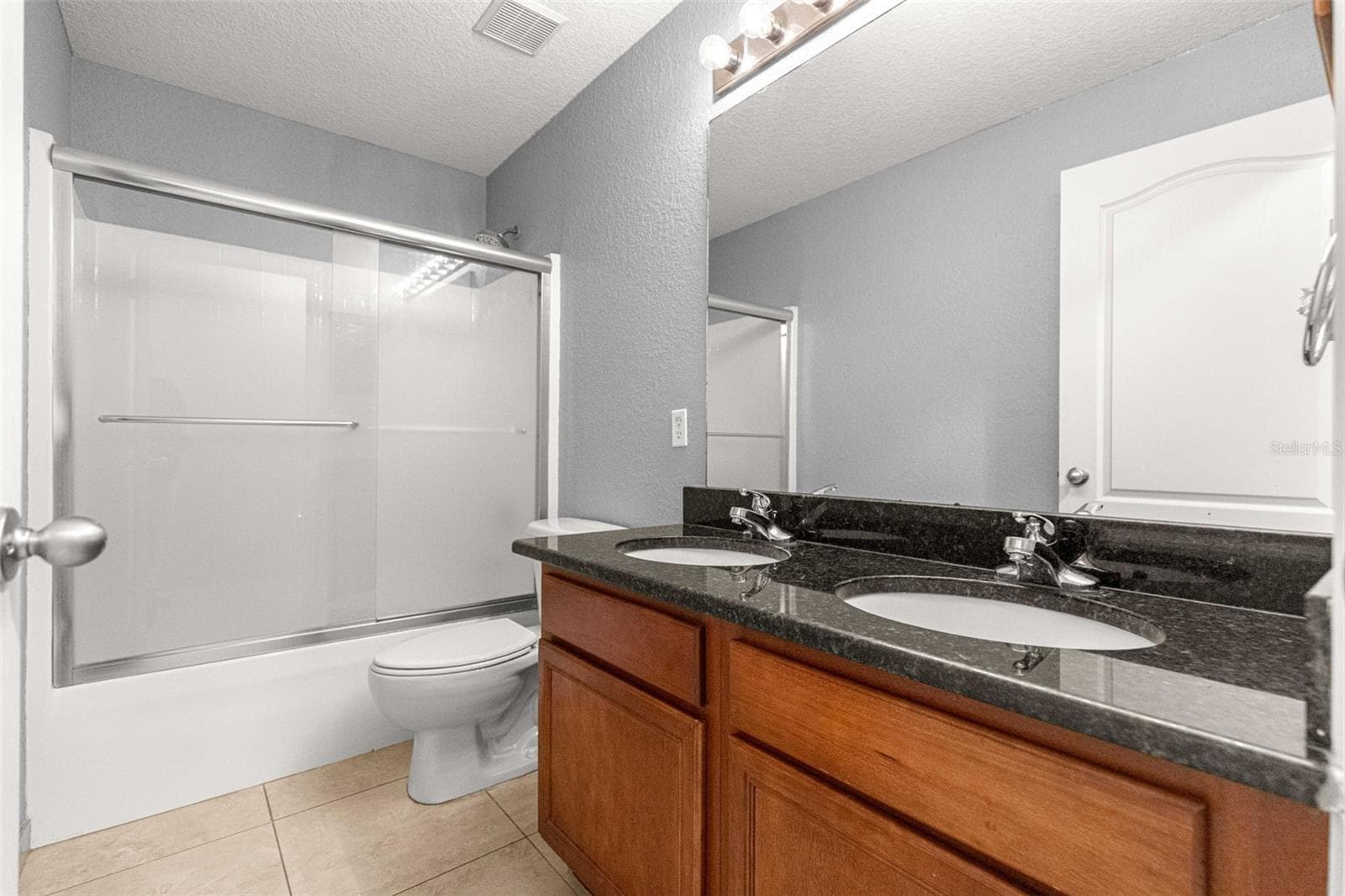 Single Family Residence at 19 SUNRISE CT, OCALA, photo 35 of 73