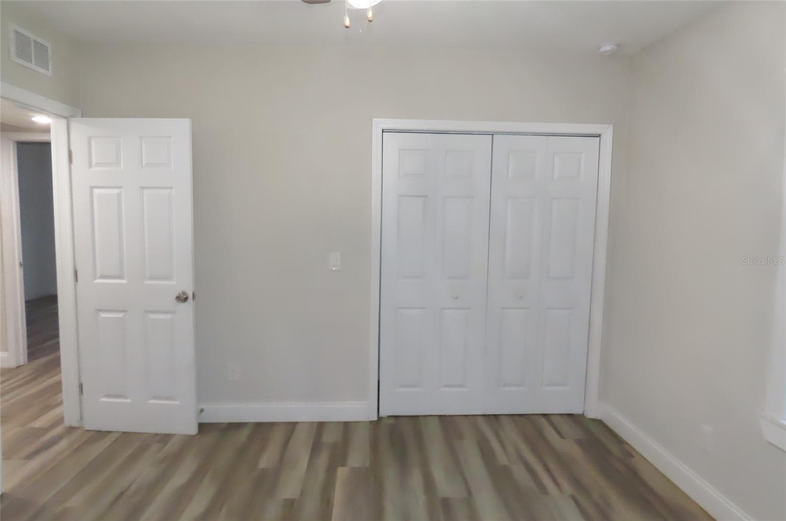 Single Family Residence at 101 N GLENWOOD AVE, CLEARWATER, photo 56 of 60