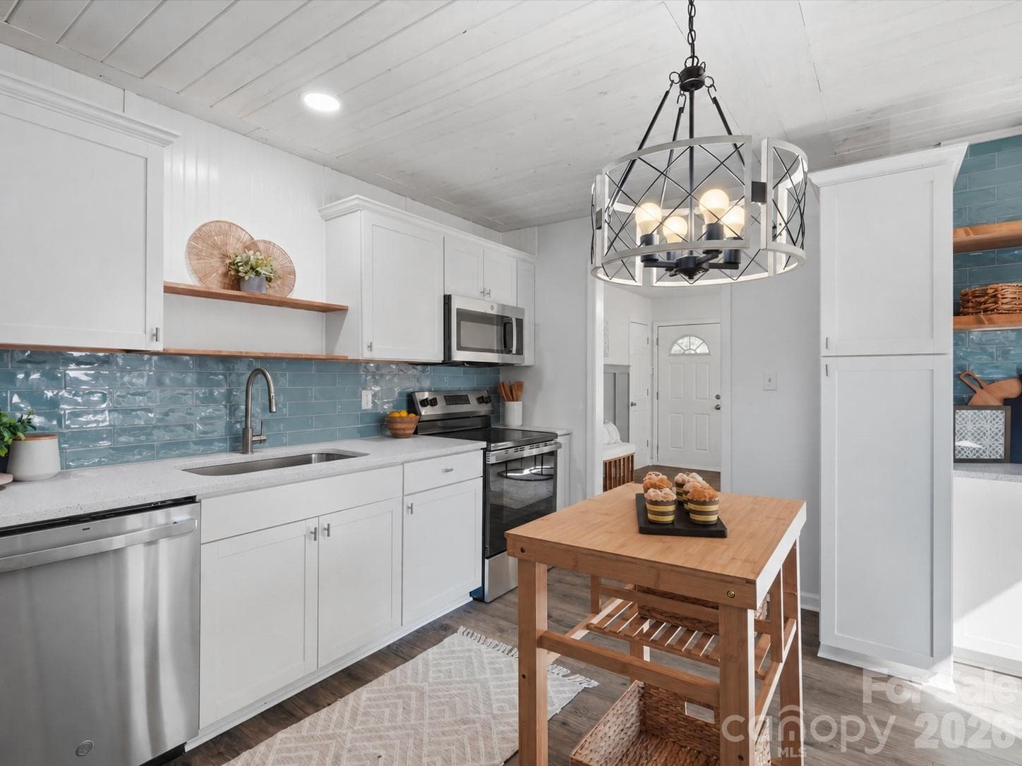 Single Family Residence at 105 McGee Street, Fort Mill, photo 9 of 23