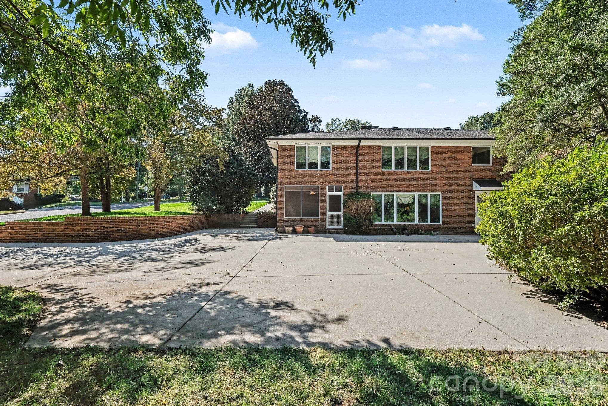 Single Family Residence at 746 Grandview Drive NE, Concord, photo 41 of 48