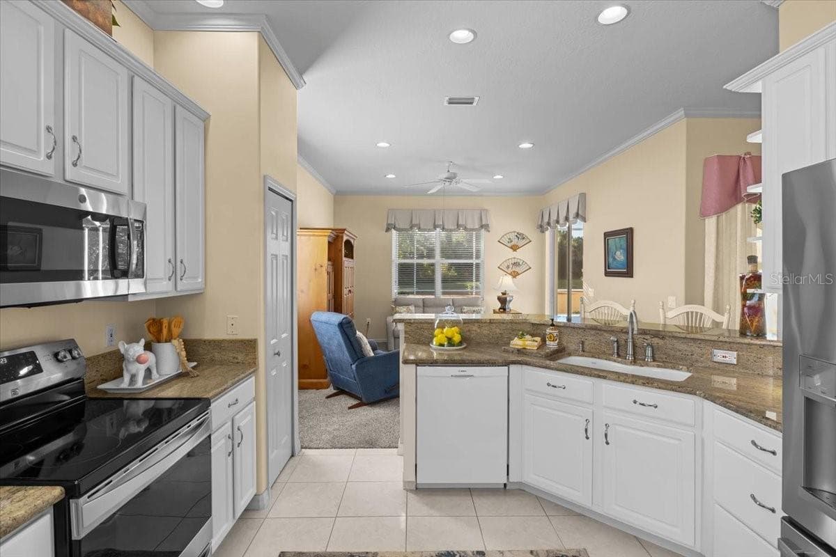 Single Family Residence at 3211 WOODLAND FERN DR, PARRISH, photo 15 of 79