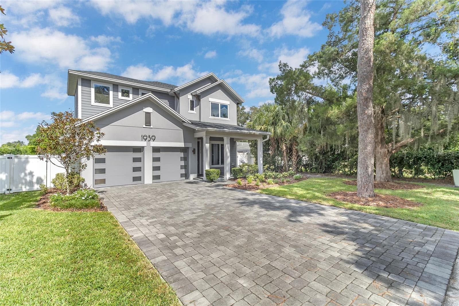 Single Family Residence at 1939 WOODCREST DR, WINTER PARK, photo 2 of 58