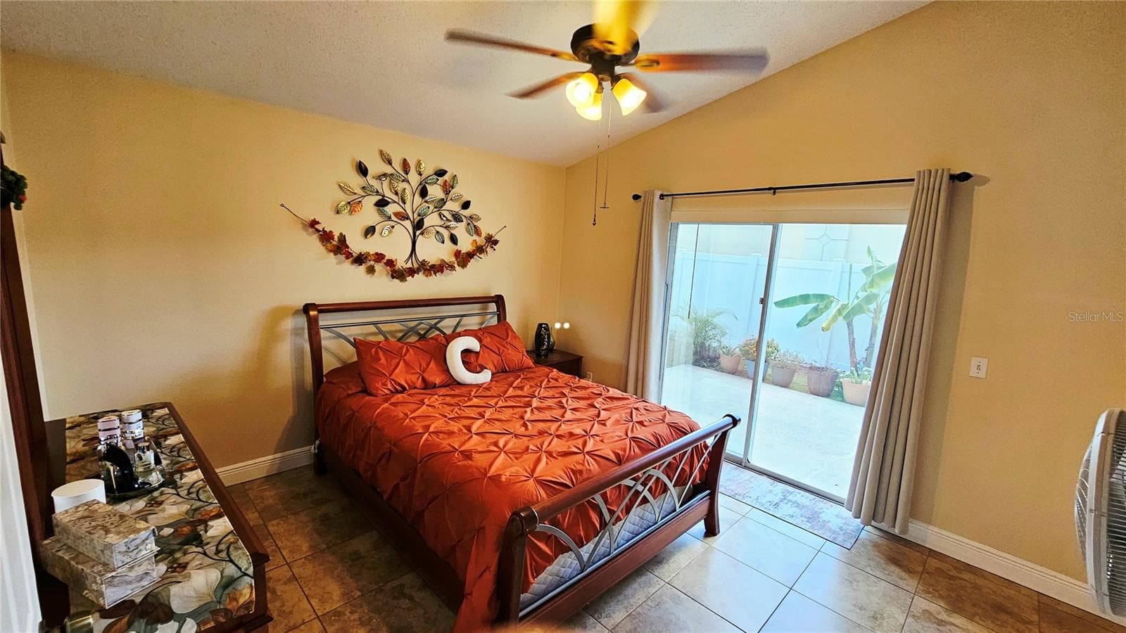 Primary Bedroom w/Patio Access - 8632 FOLEY DR, ORLANDO