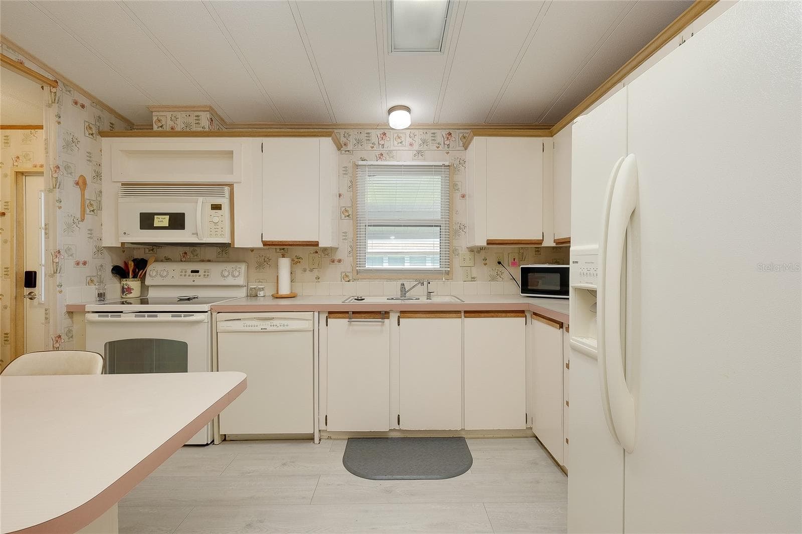 Manufactured Home at 8905 34TH AVE E, PALMETTO, photo 18 of 52