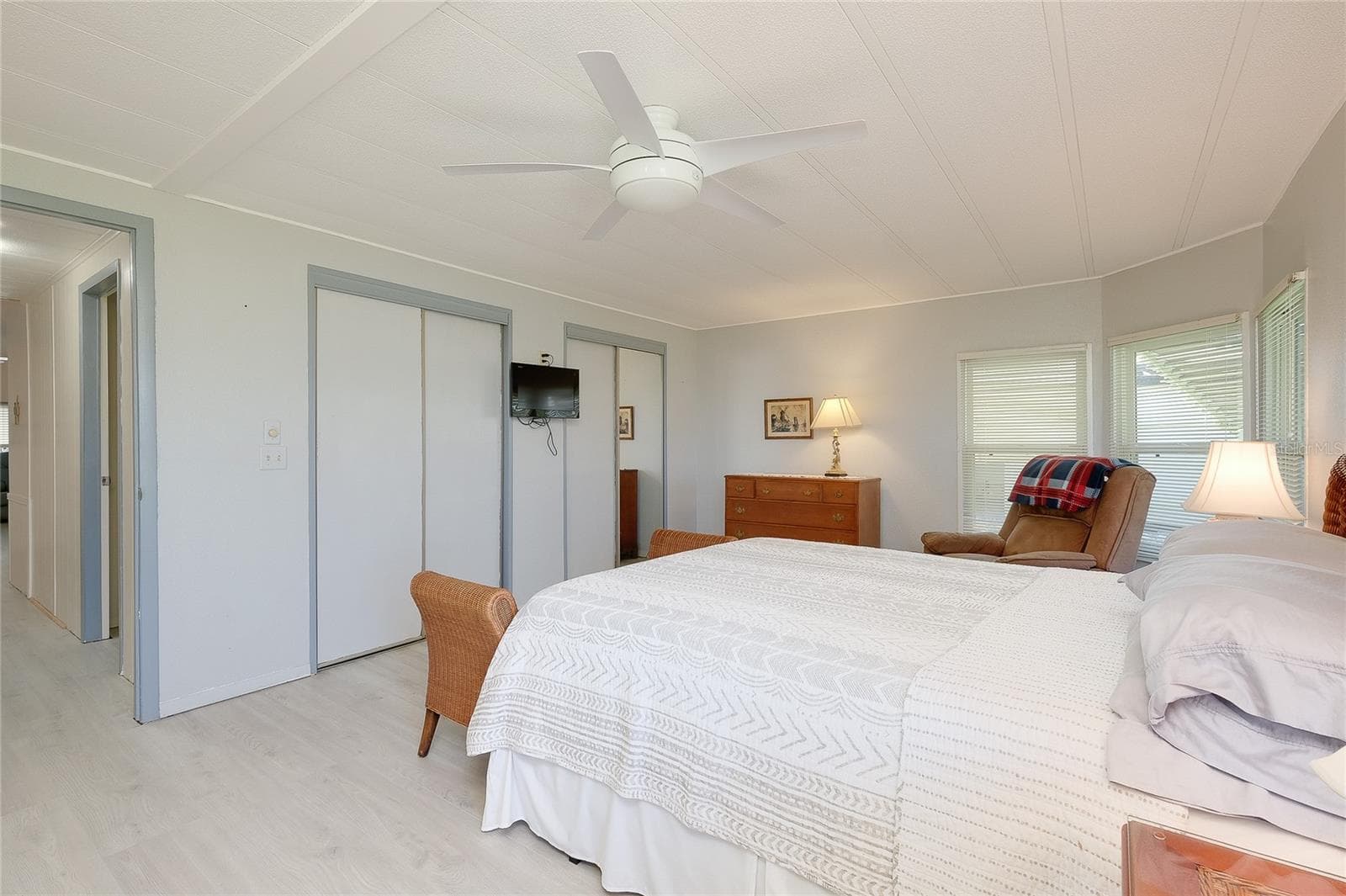 Manufactured Home at 8905 34TH AVE E, PALMETTO, photo 36 of 52