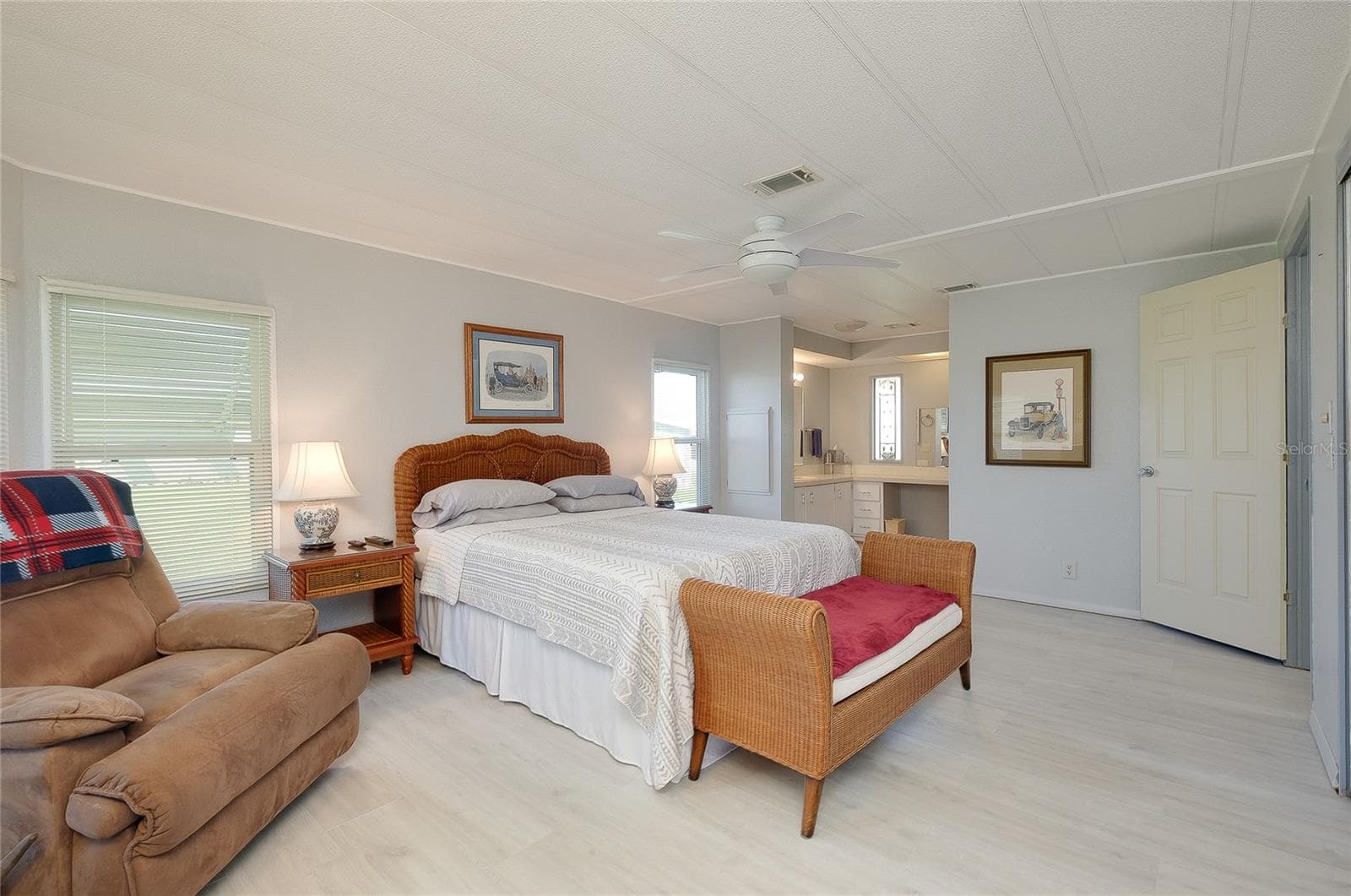 Manufactured Home at 8905 34TH AVE E, PALMETTO, photo 37 of 52